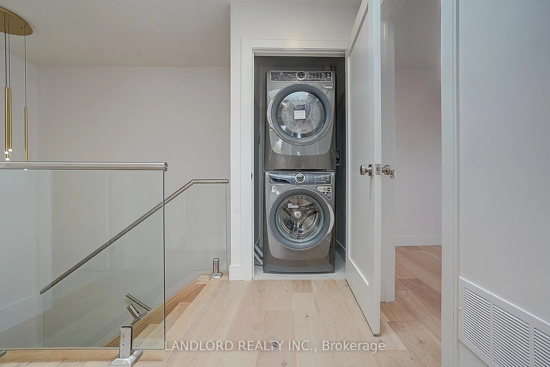 Photo 24 of Unit Unit 2, 1344 Pape Avenue, Toronto, Broadview North — HOMEH
