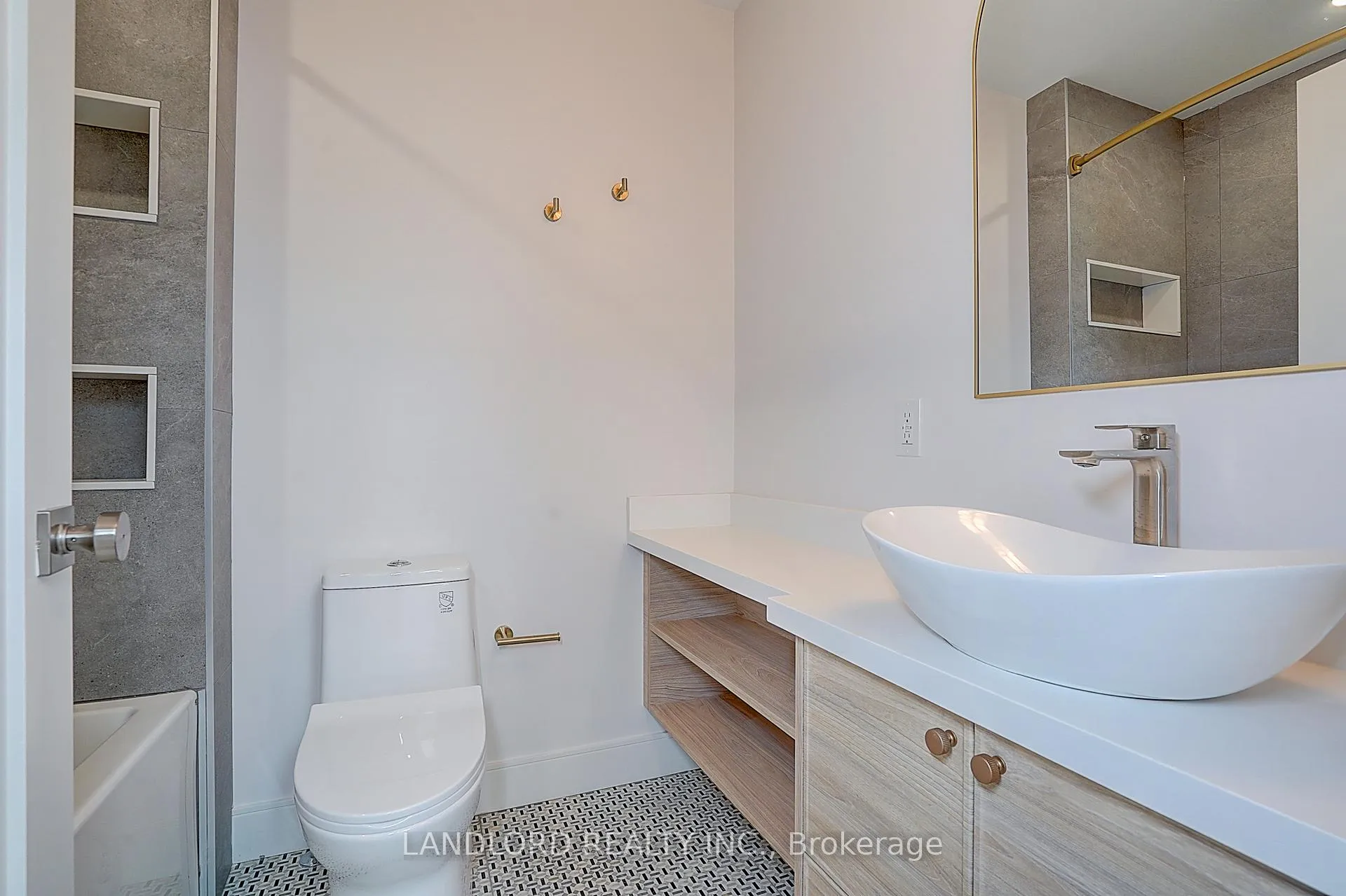 Photo 25 of Unit Unit 2, 1344 Pape Avenue, Toronto, Broadview North — HOMEH