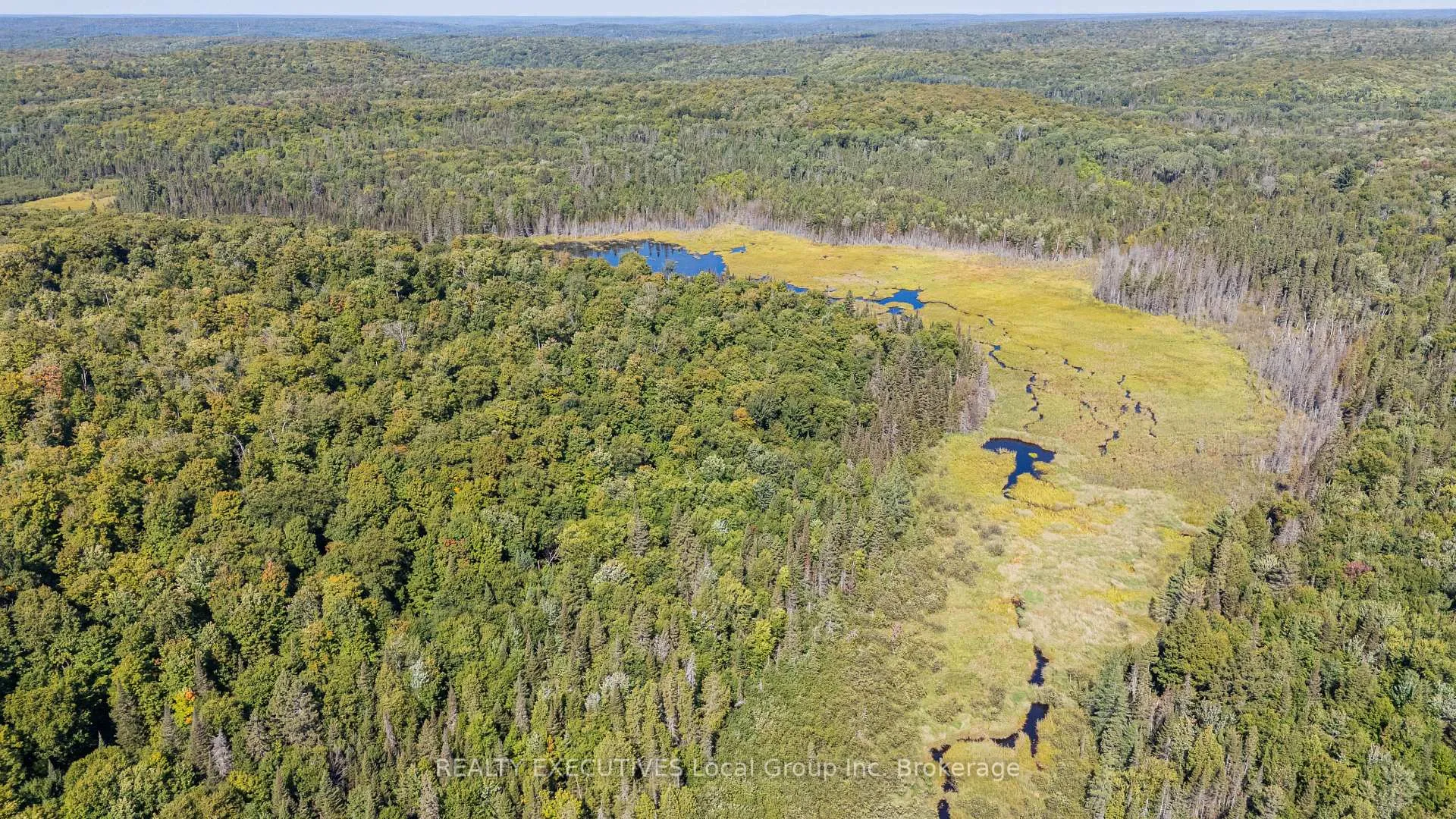 Photo 5 of 876 Granite Hill Road, Kenora Remote Area, West of Kenora — HOMEH