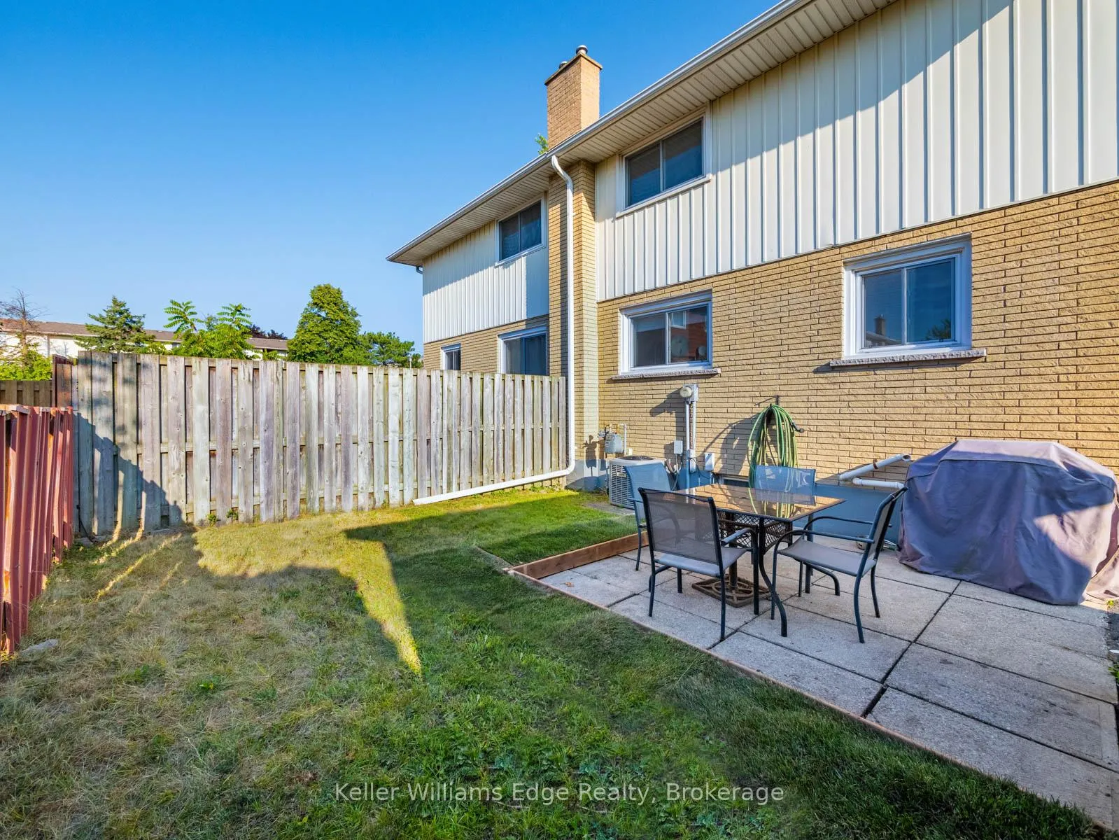Photo 24 of 153 Dudhope Avenue, Cambridge — HOMEH