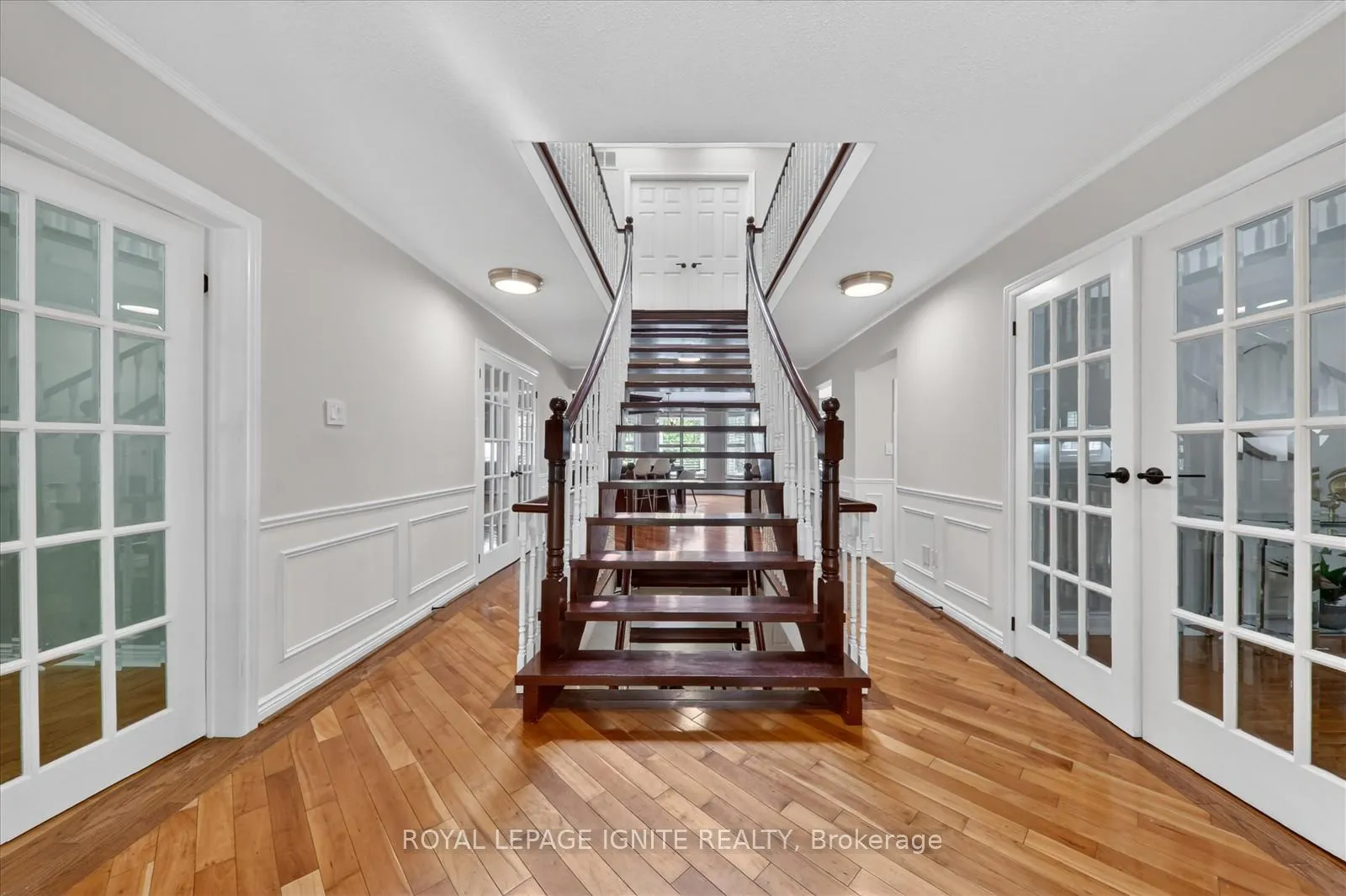 Photo 7 of 885 Baylawn Drive, Pickering, Liverpool — HOMEH