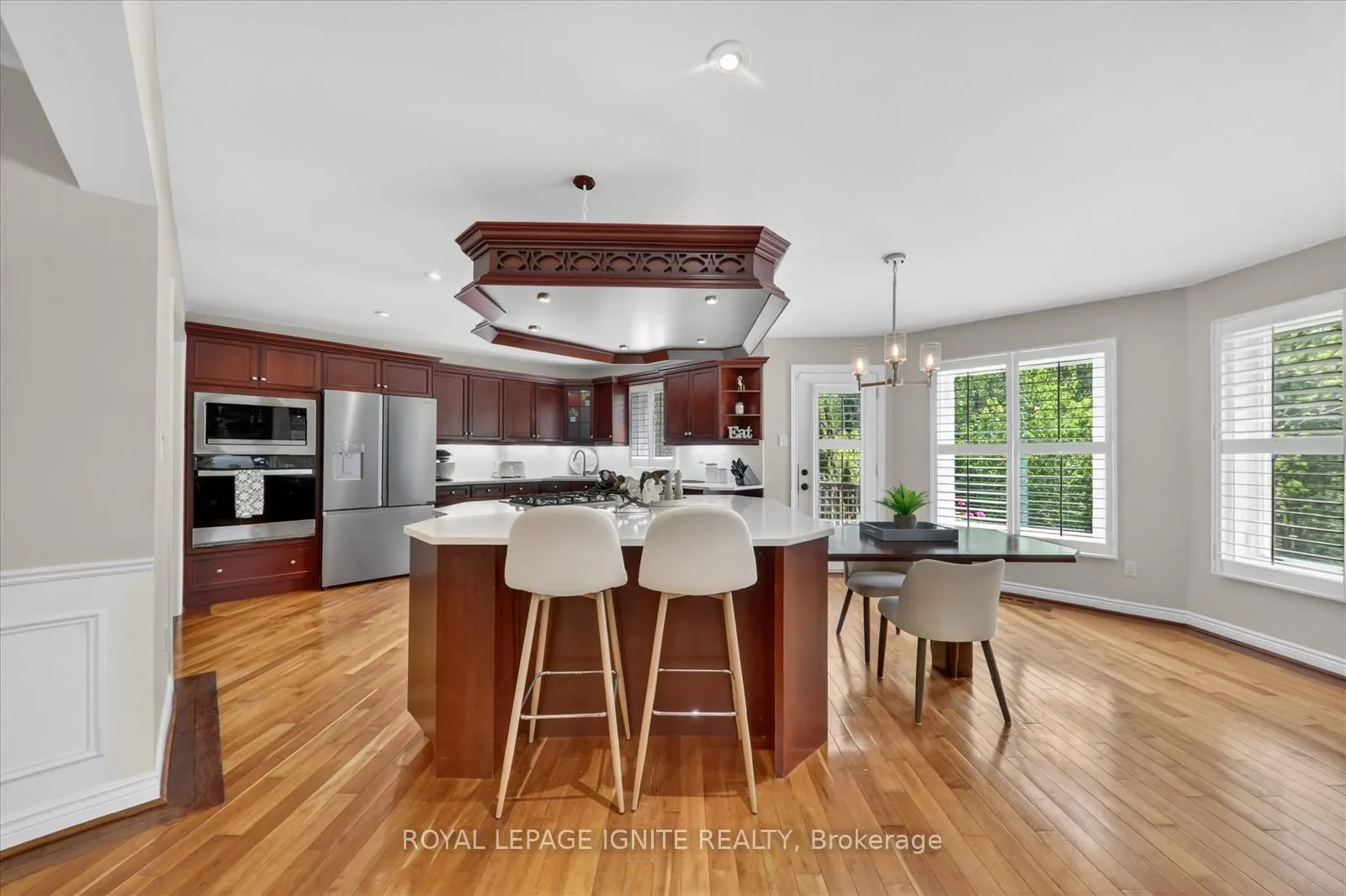 Photo 9 of 885 Baylawn Drive, Pickering, Liverpool — HOMEH