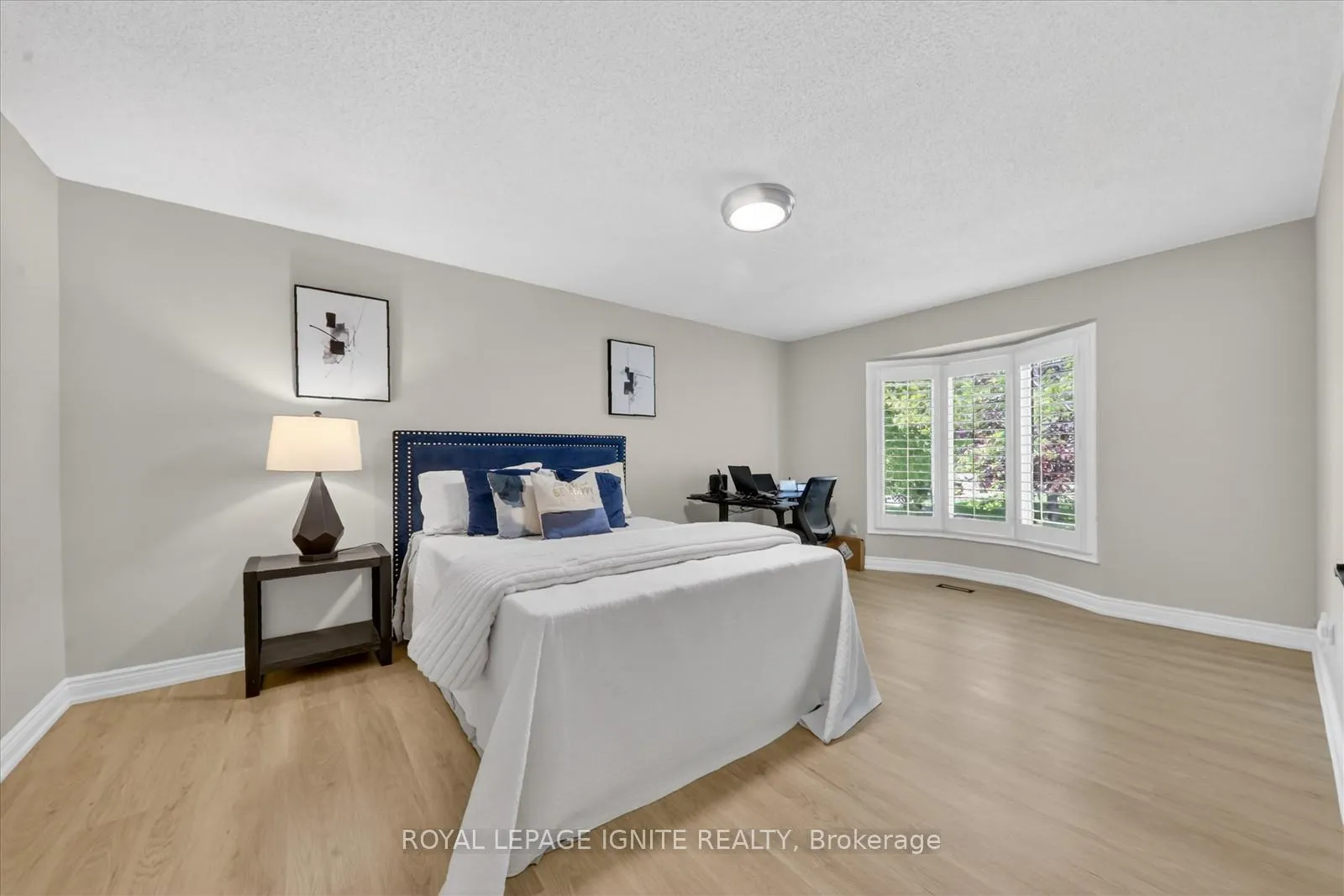 Photo 35 of 885 Baylawn Drive, Pickering, Liverpool — HOMEH