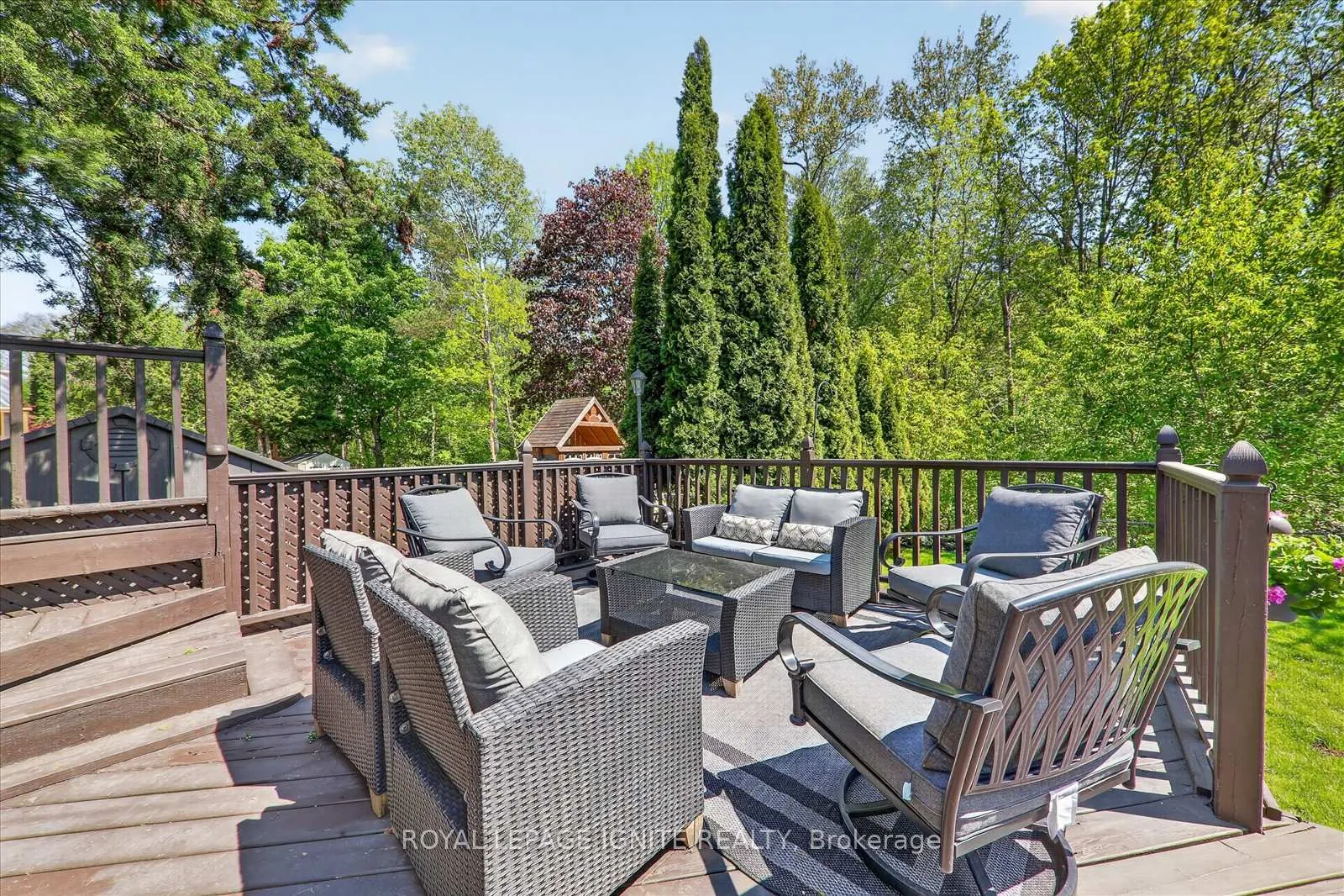 Photo 47 of 885 Baylawn Drive, Pickering, Liverpool — HOMEH