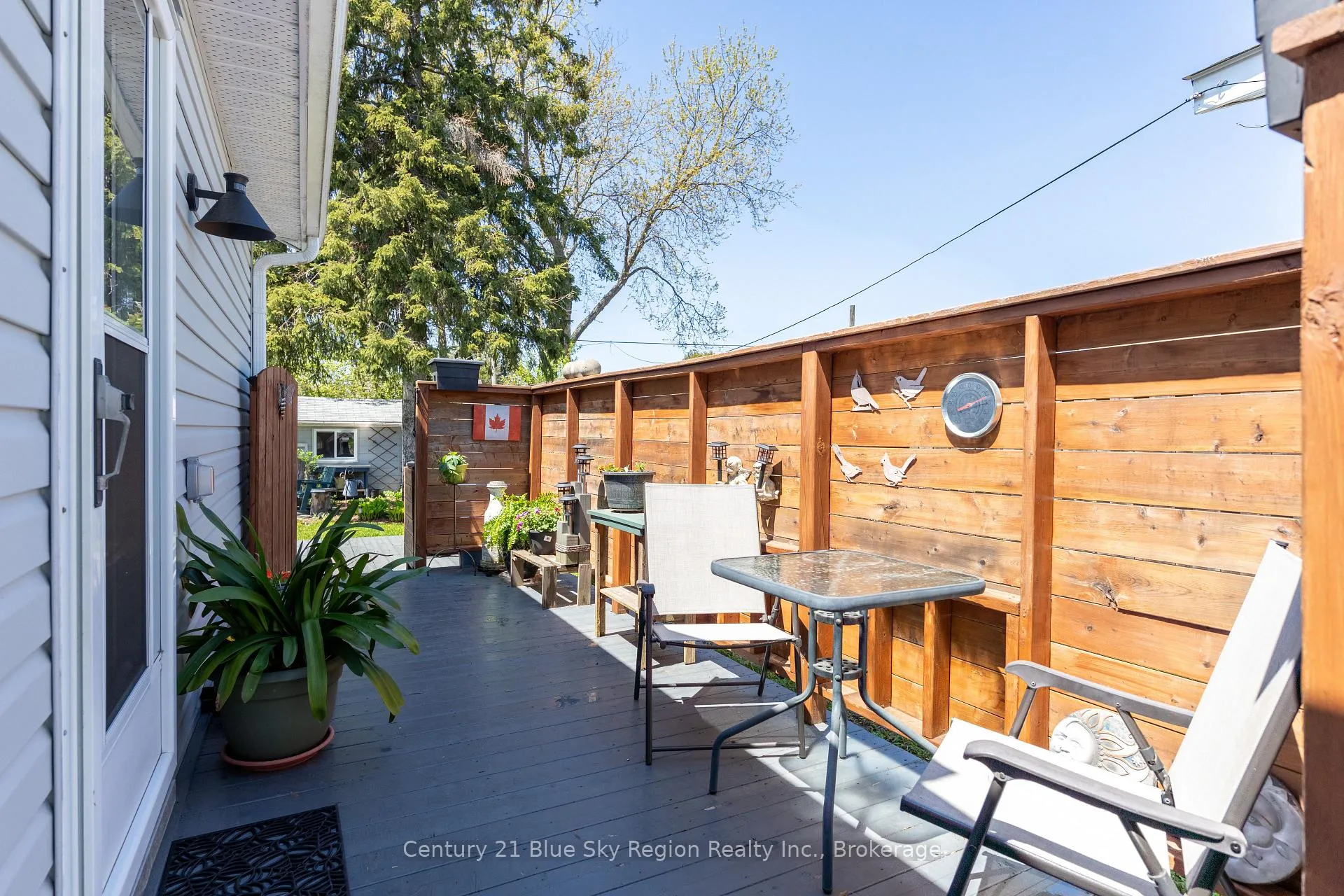 Photo 22 of 777 Douglas Street, North Bay, Central — HOMEH