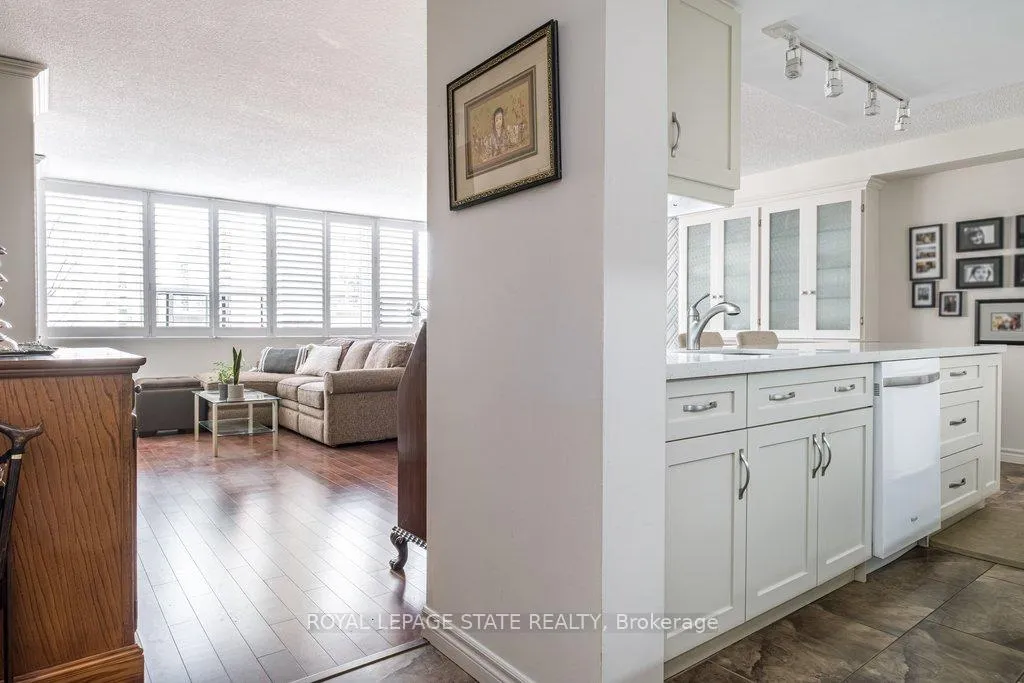 Photo 12 of Unit 701, 120 Duke Street, Hamilton, Durand — HOMEH
