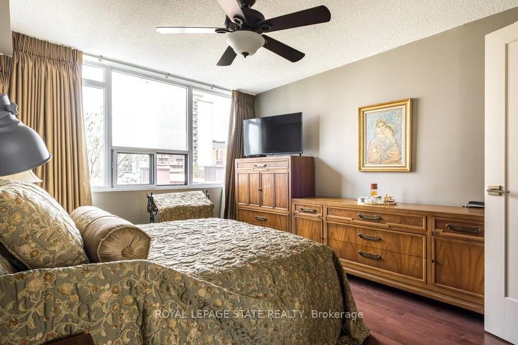 Photo 21 of Unit 701, 120 Duke Street, Hamilton, Durand — HOMEH