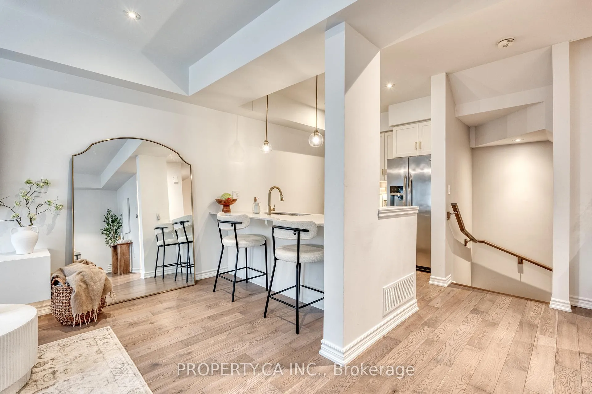Photo 2 of Unit 48, 377 Glancaster Road, Hamilton, Ancaster — HOMEH