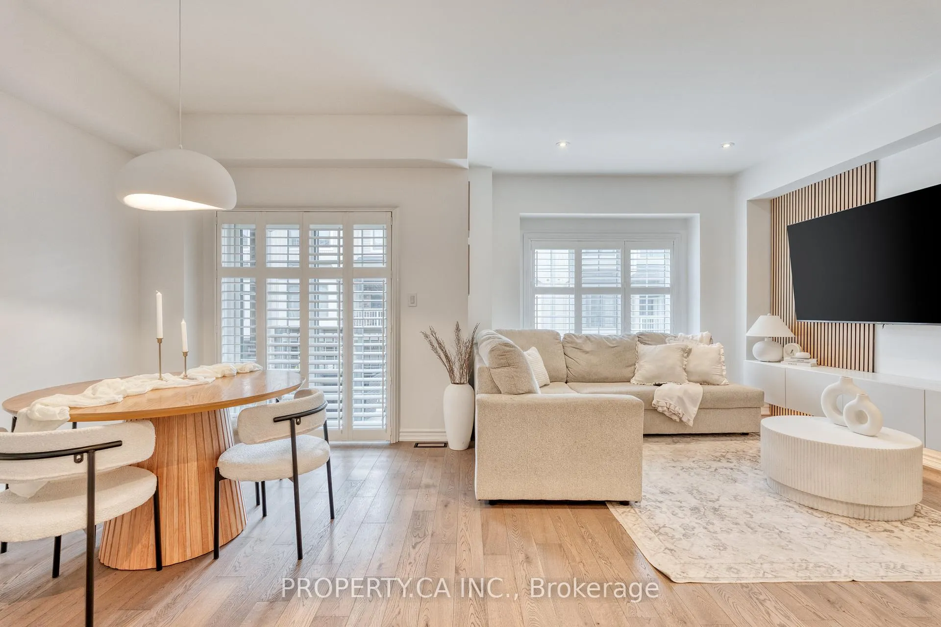 Photo 3 of Unit 48, 377 Glancaster Road, Hamilton, Ancaster — HOMEH