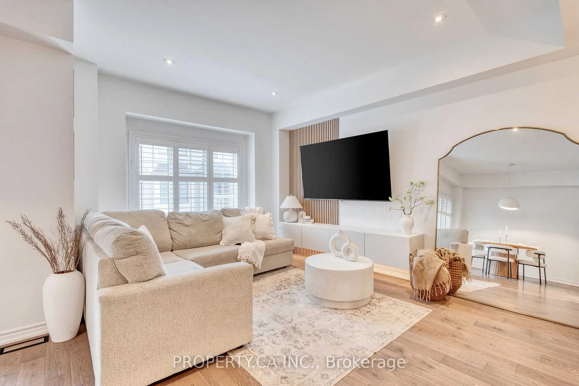 Photo 6 of Unit 48, 377 Glancaster Road, Hamilton, Ancaster — HOMEH