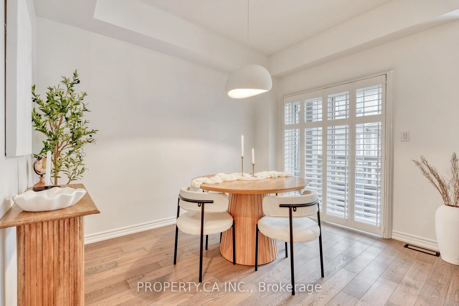 Photo 10 of Unit 48, 377 Glancaster Road, Hamilton, Ancaster — HOMEH