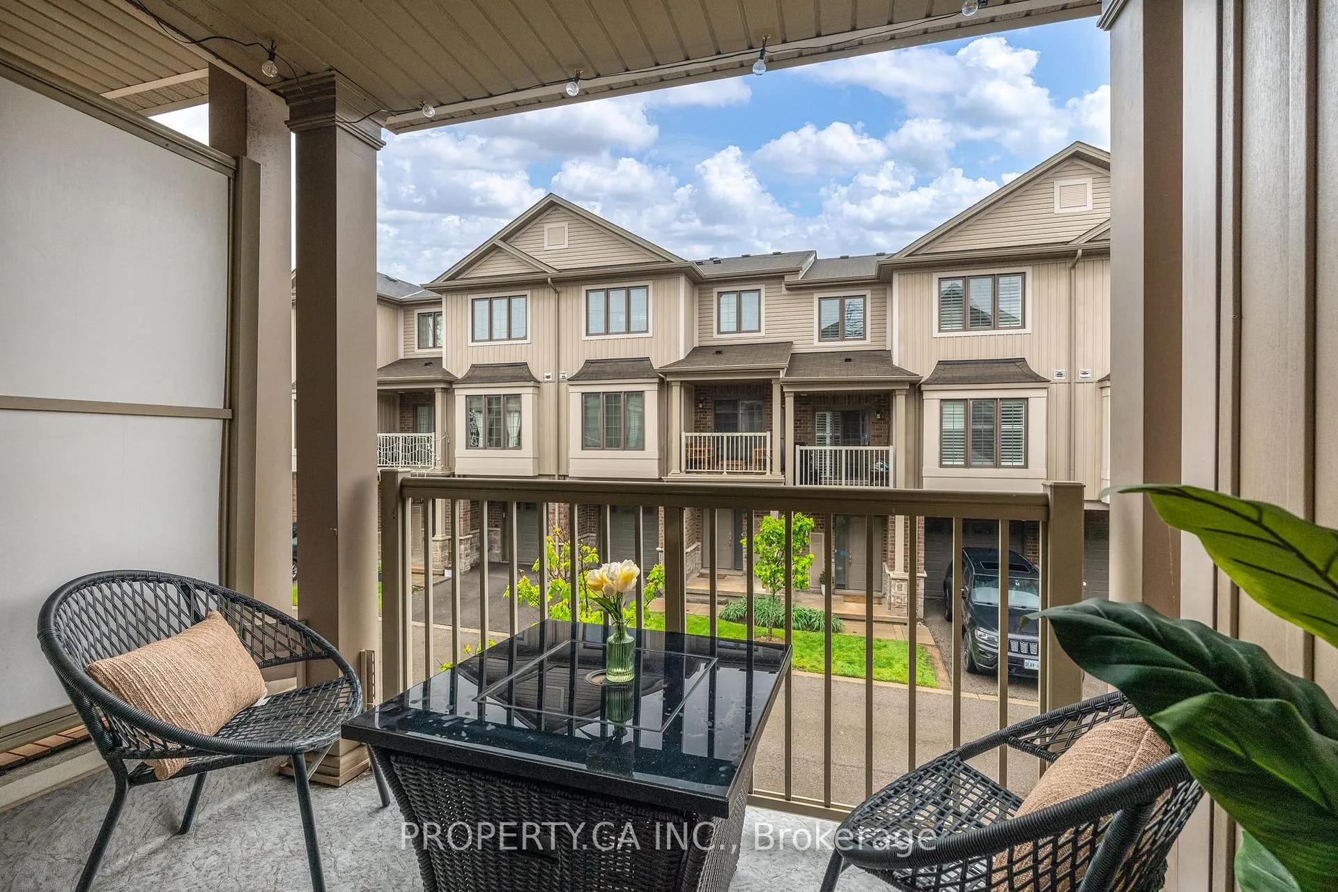 Photo 12 of Unit 48, 377 Glancaster Road, Hamilton, Ancaster — HOMEH