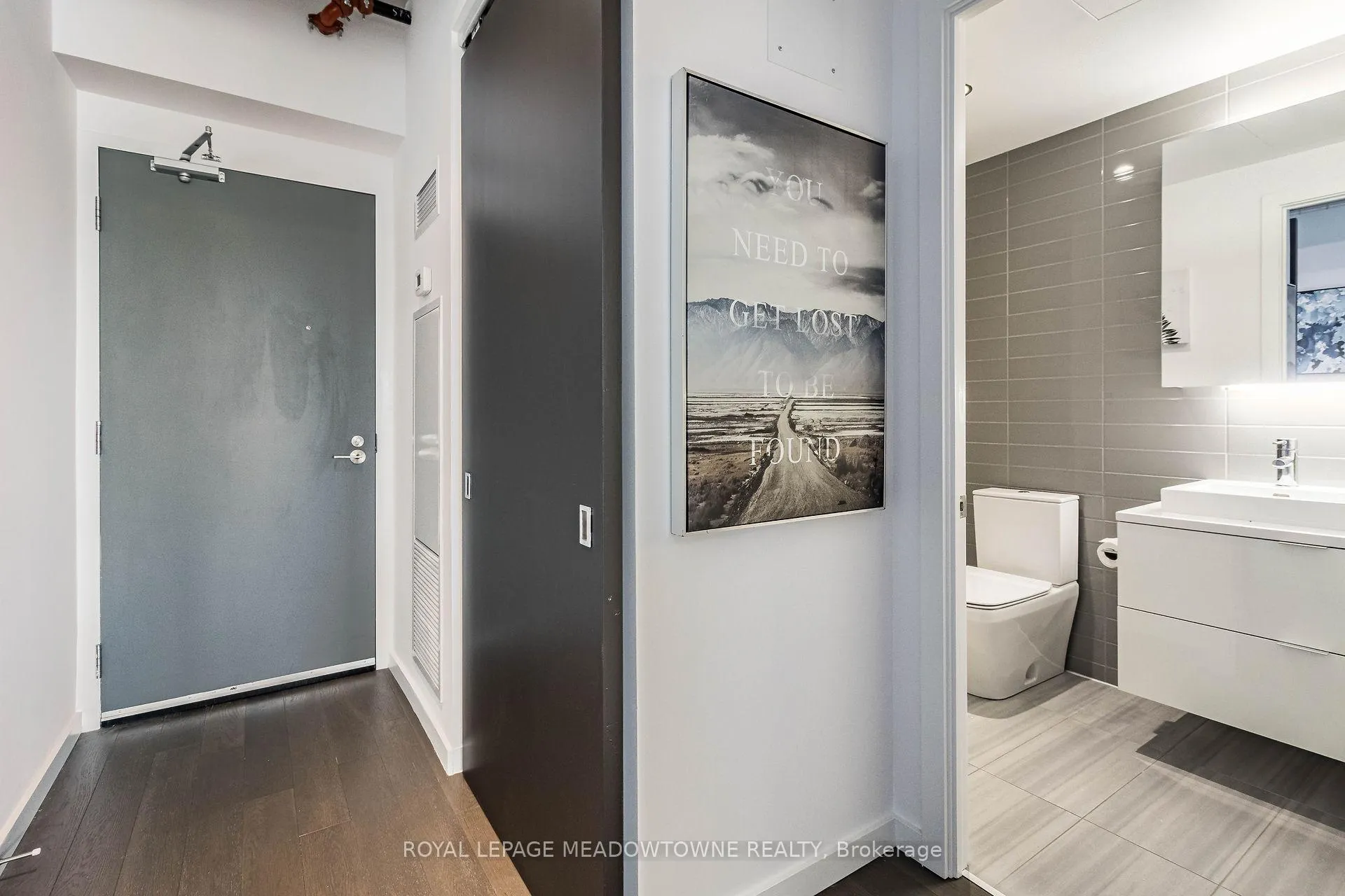 Photo 6 of Unit 1902, 170 Bayview Avenue, Toronto, Moss Park — HOMEH