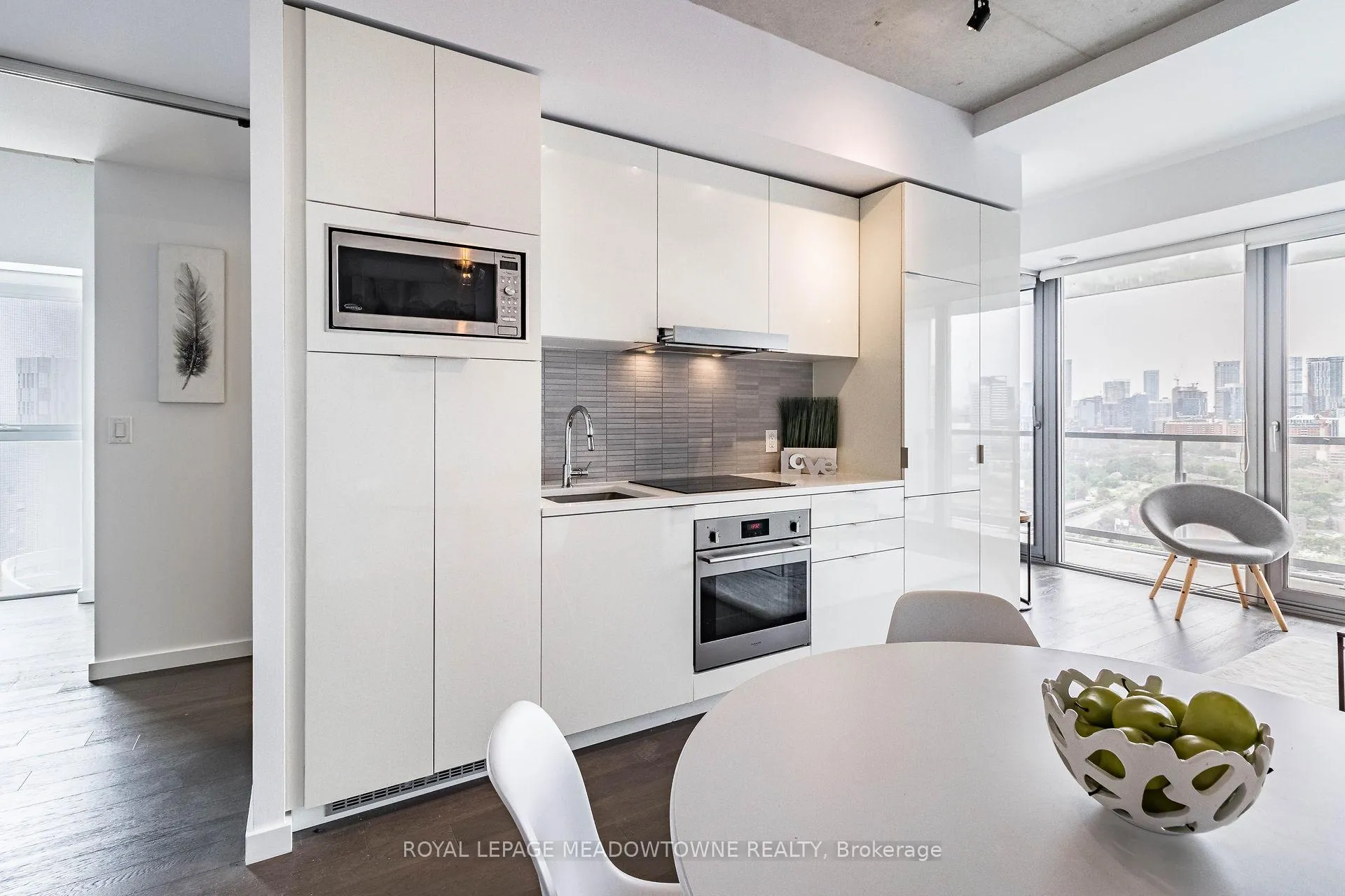 Photo 19 of Unit 1902, 170 Bayview Avenue, Toronto, Moss Park — HOMEH