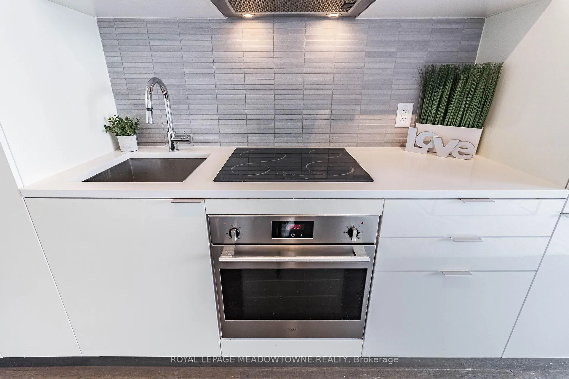 Photo 23 of Unit 1902, 170 Bayview Avenue, Toronto, Moss Park — HOMEH