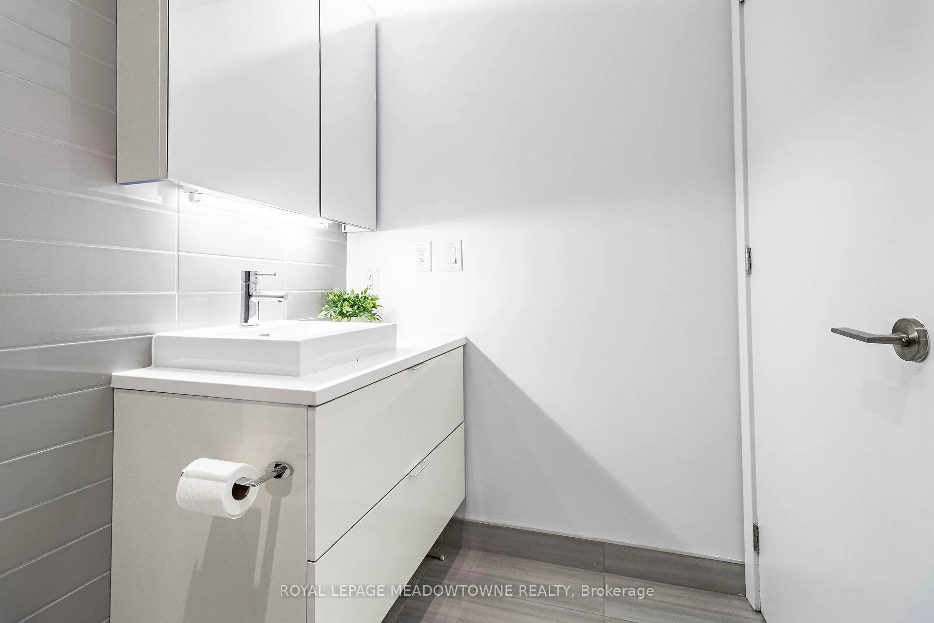 Photo 28 of Unit 1902, 170 Bayview Avenue, Toronto, Moss Park — HOMEH
