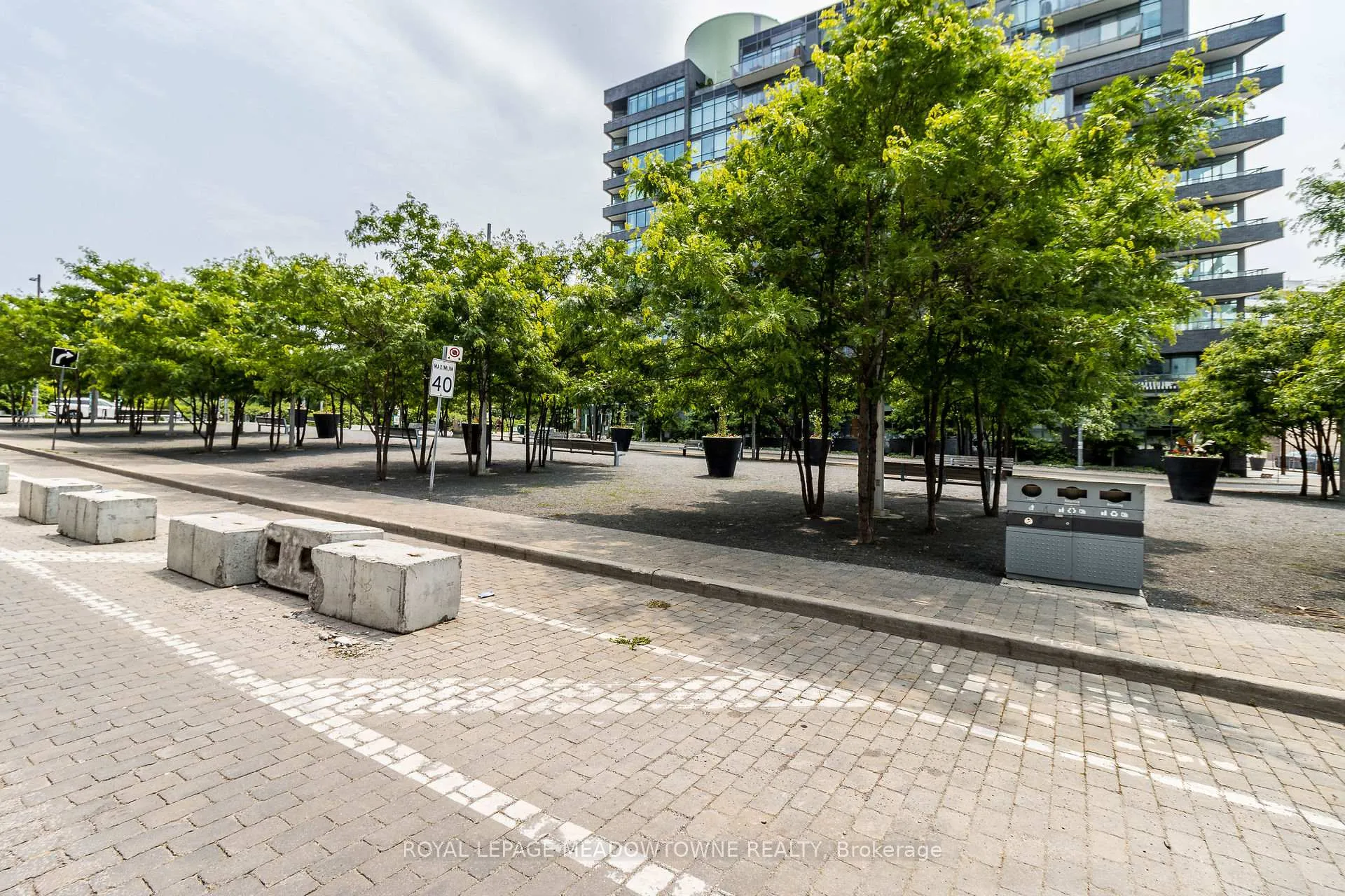 Photo 39 of Unit 1902, 170 Bayview Avenue, Toronto, Moss Park — HOMEH