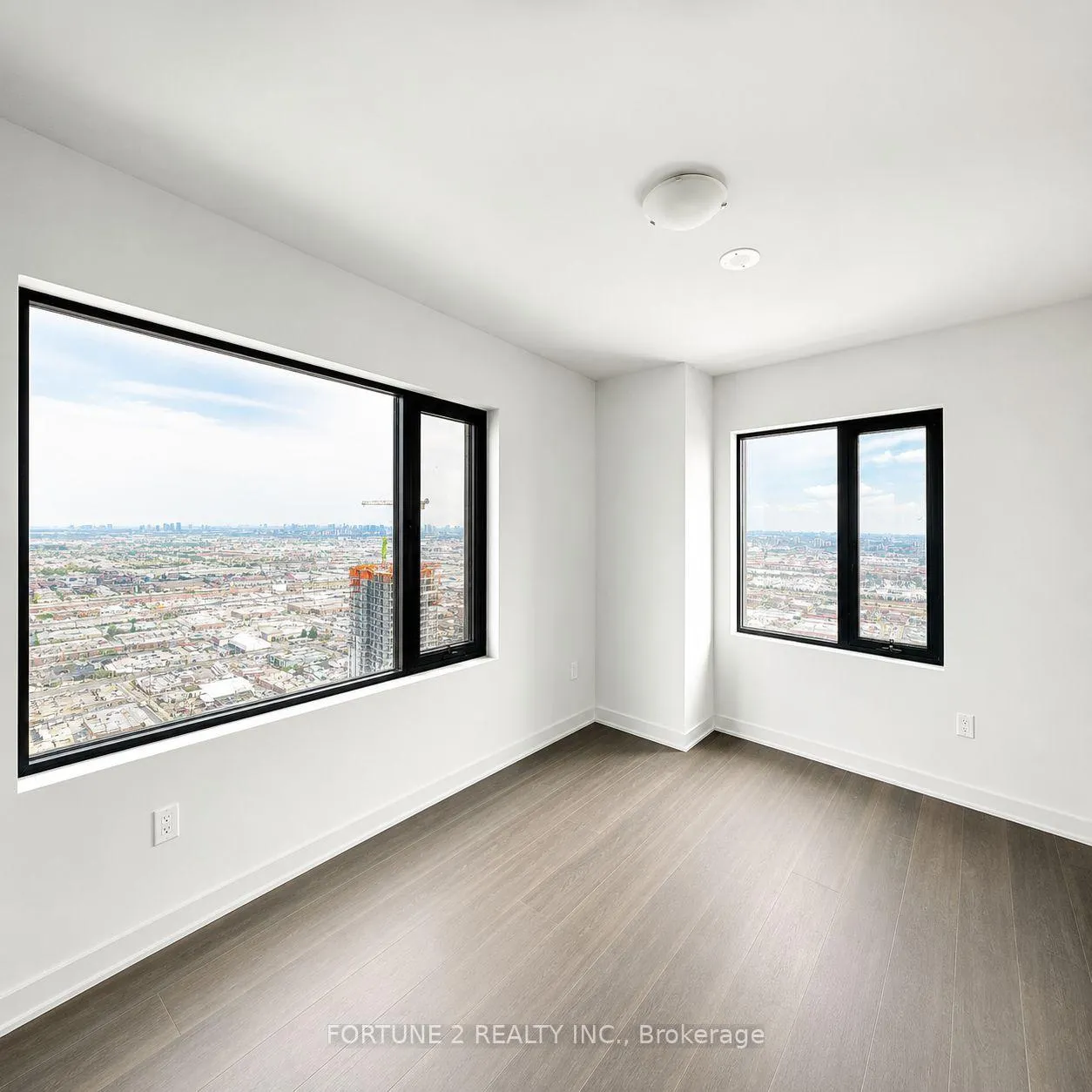 Photo 12 of Unit 4602, 2920 Highway 7 Road, Vaughan, Concord — HOMEH