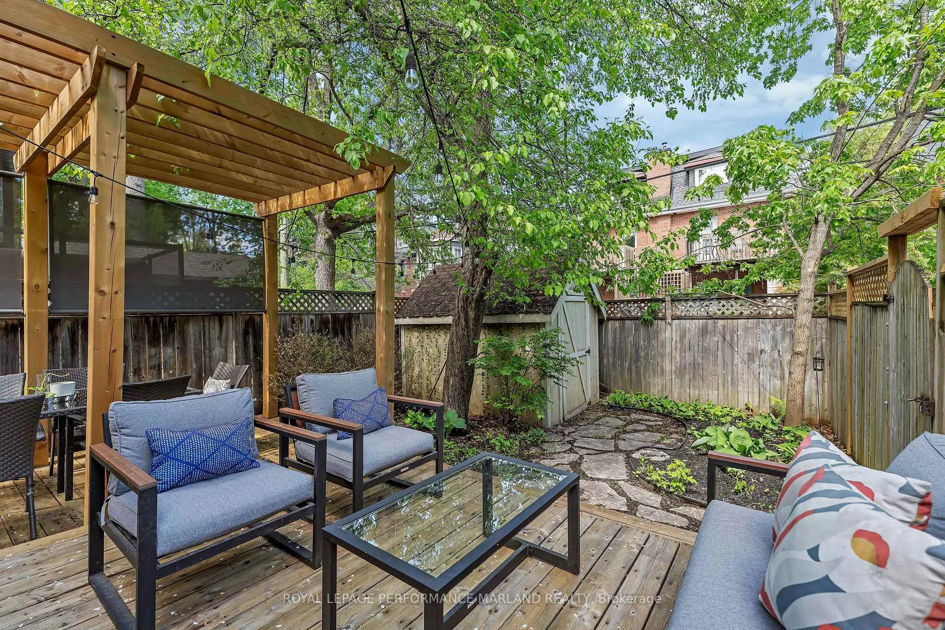 Photo 27 of 31 Willard Street, Ottawa, Old Ottawa South — HOMEH