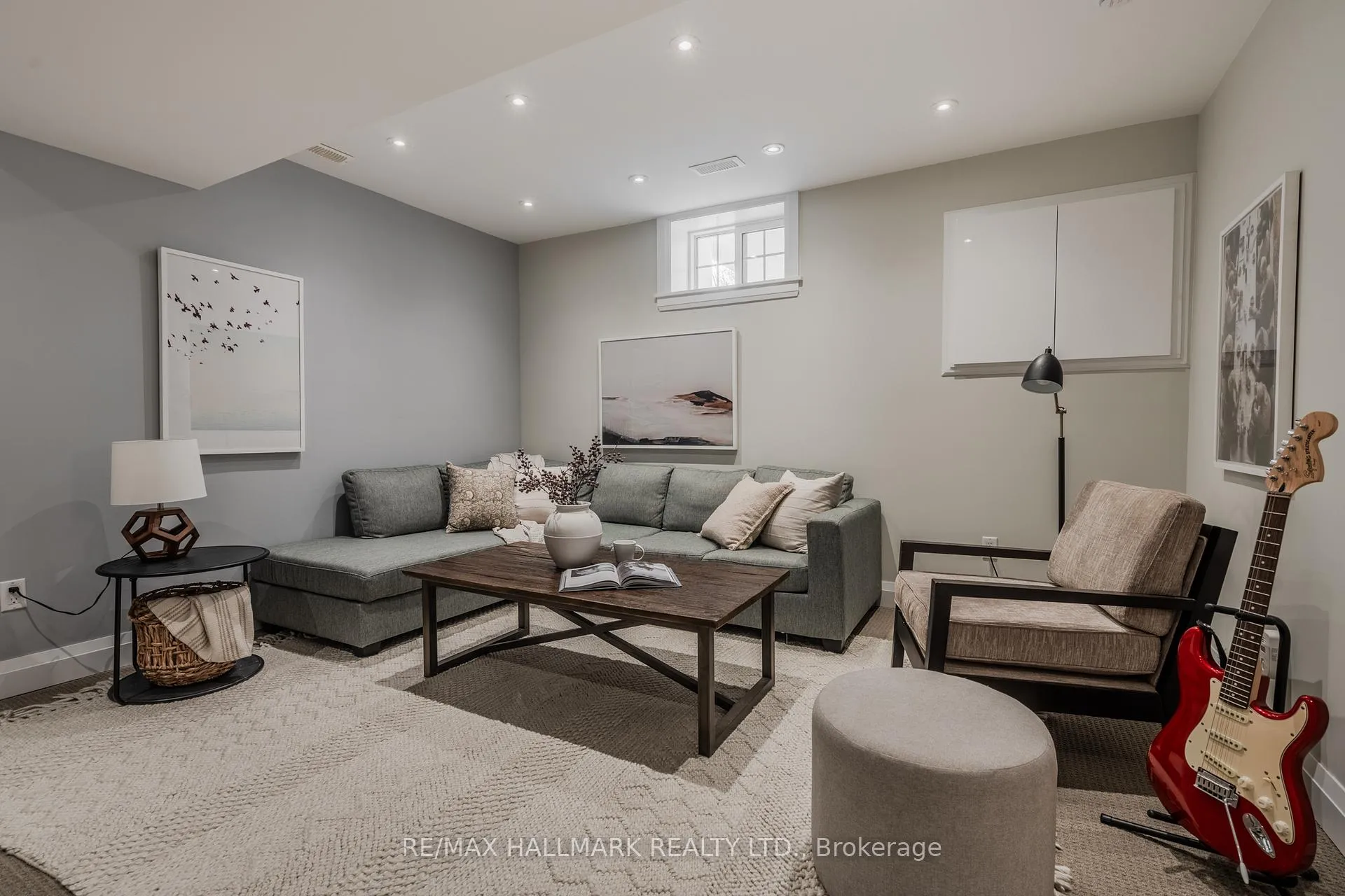 Photo 20 of 4 Wayland Avenue, Toronto, East End-Danforth — HOMEH