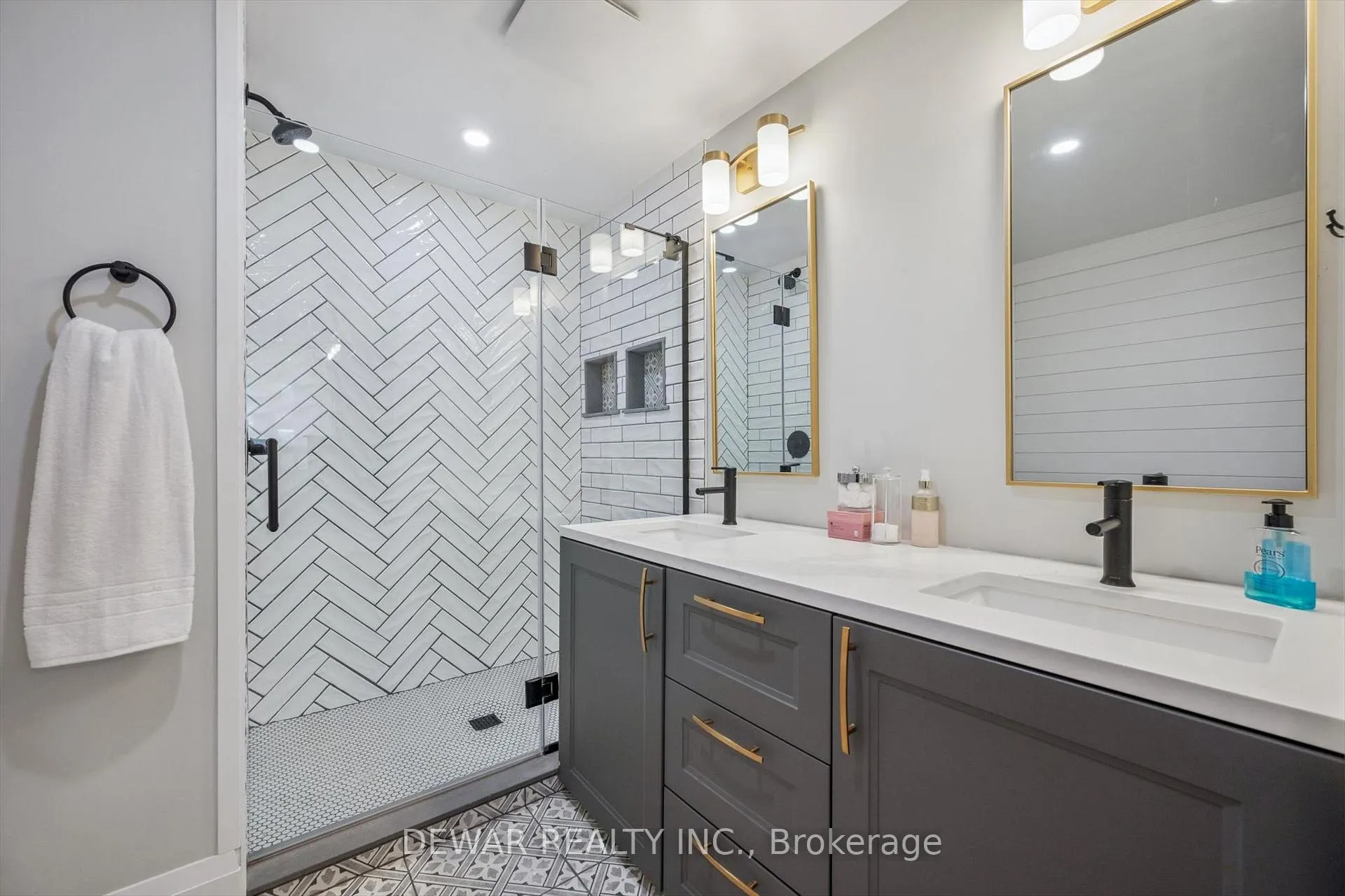 Photo 22 of Unit 101, 688 Preston Parkway, Cambridge, Preston North — HOMEH