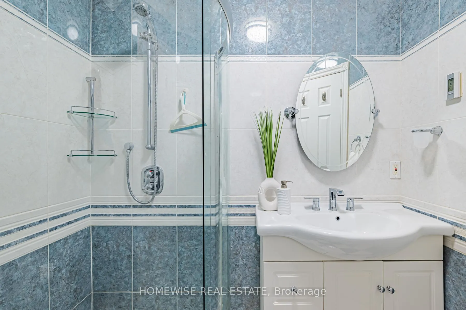 Photo 26 of 176 Rumsey Road, Toronto, Leaside — HOMEH