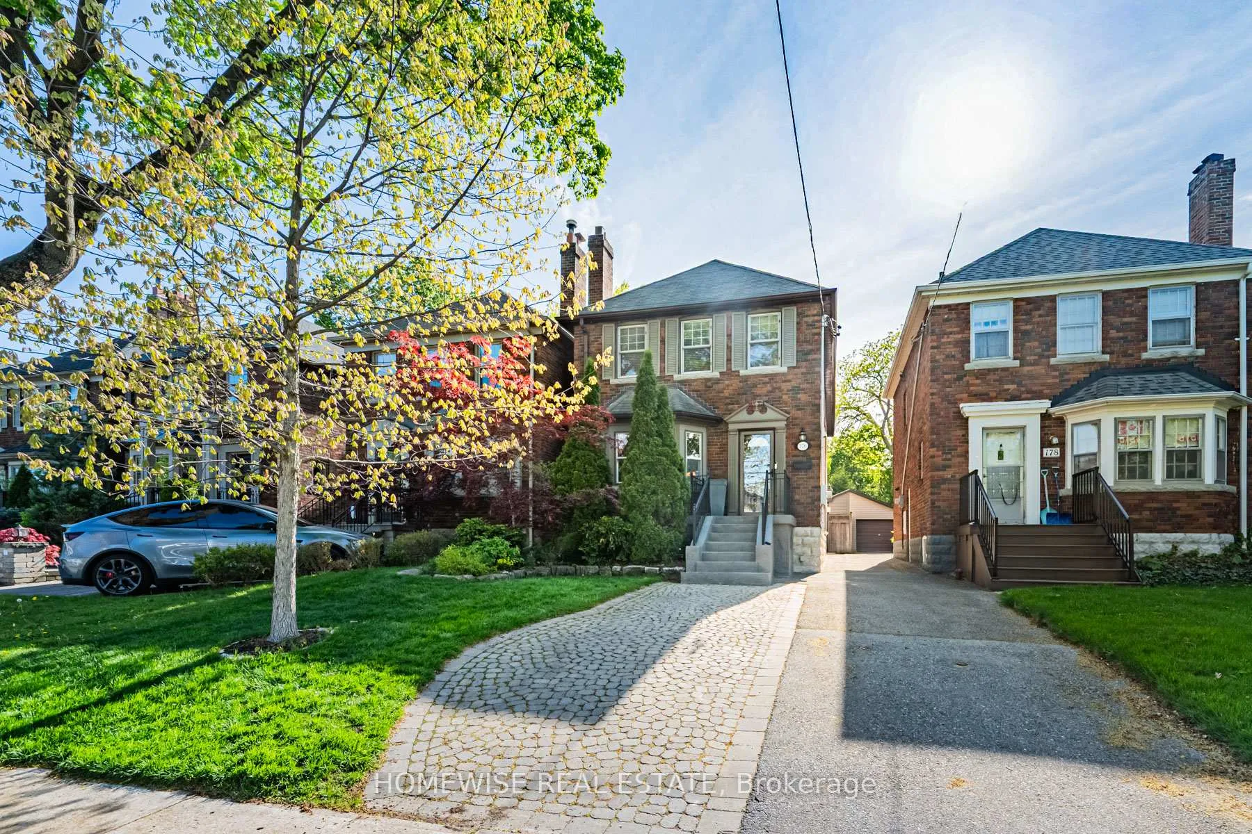 Photo 39 of 176 Rumsey Road, Toronto, Leaside — HOMEH