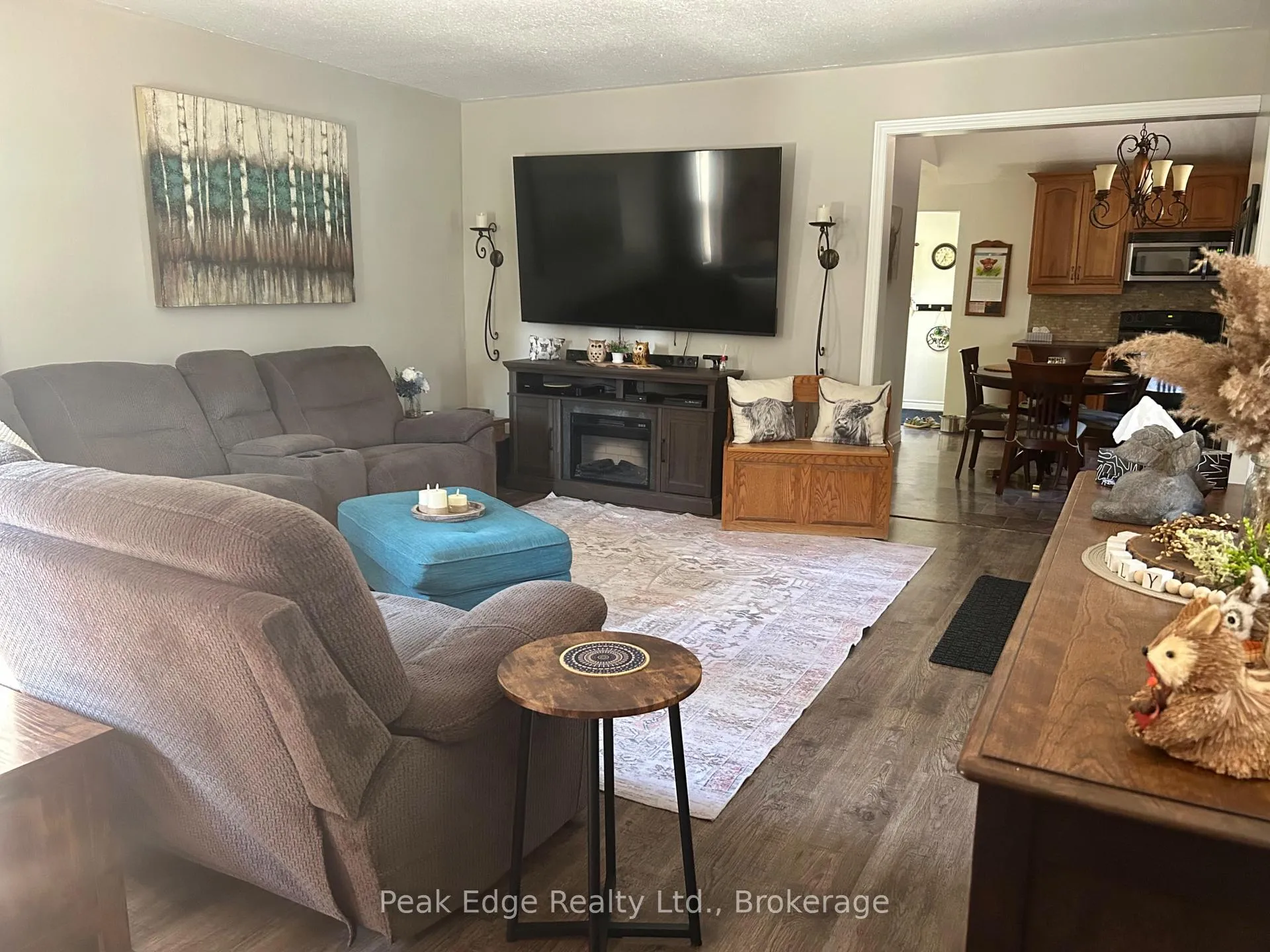Photo 17 of 124 Douglas Street, Chatsworth — HOMEH
