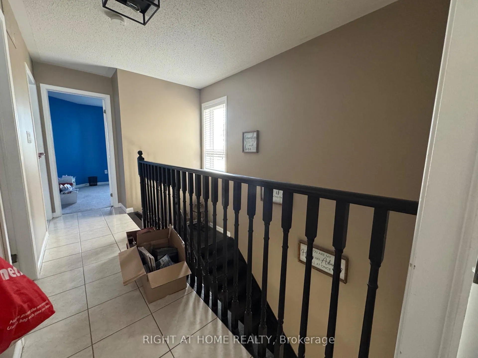 Photo 40 of 36 Farmstead Dr, Clarington, Bowmanville — HOMEH