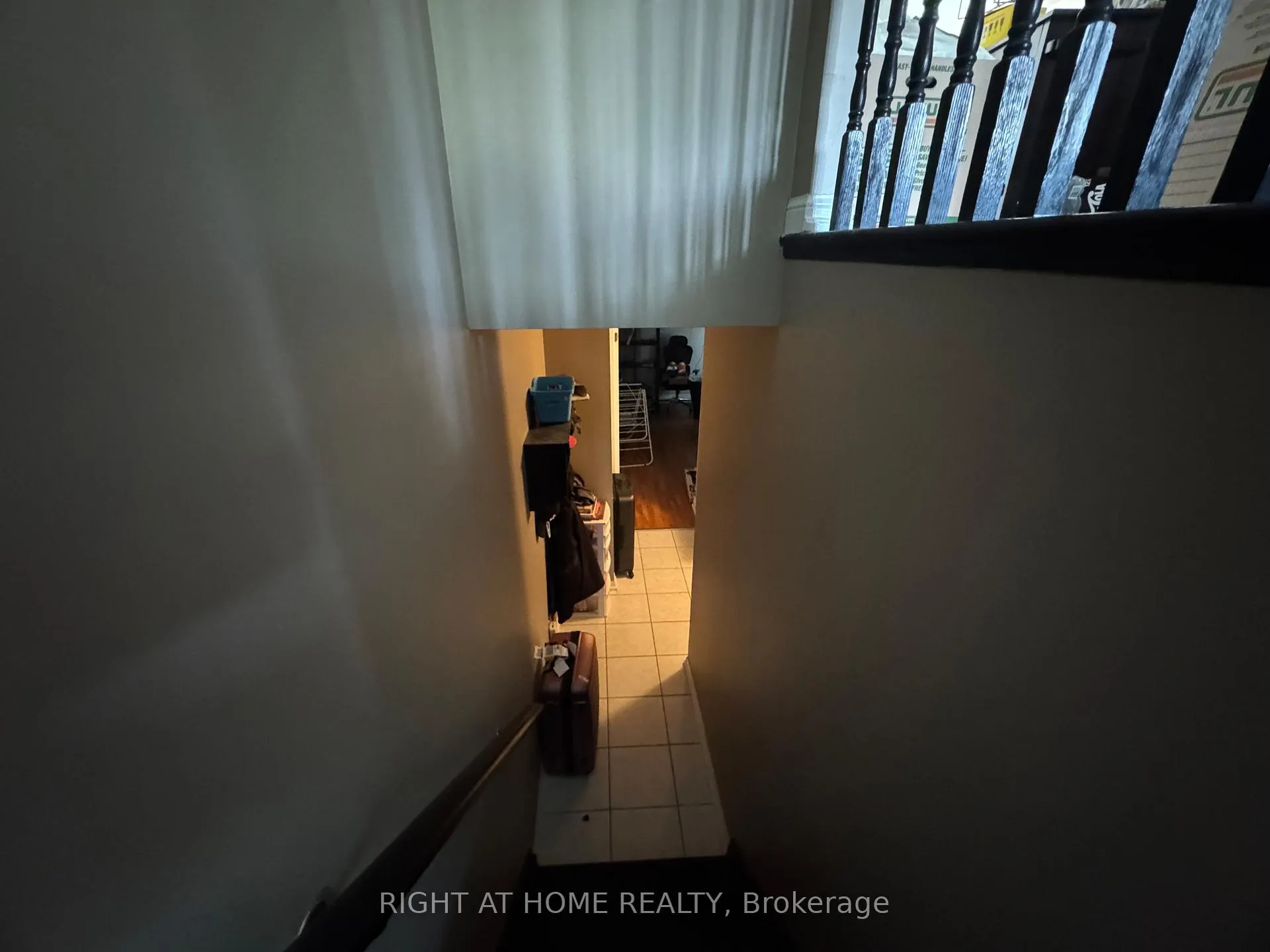 Photo 41 of 36 Farmstead Dr, Clarington, Bowmanville — HOMEH