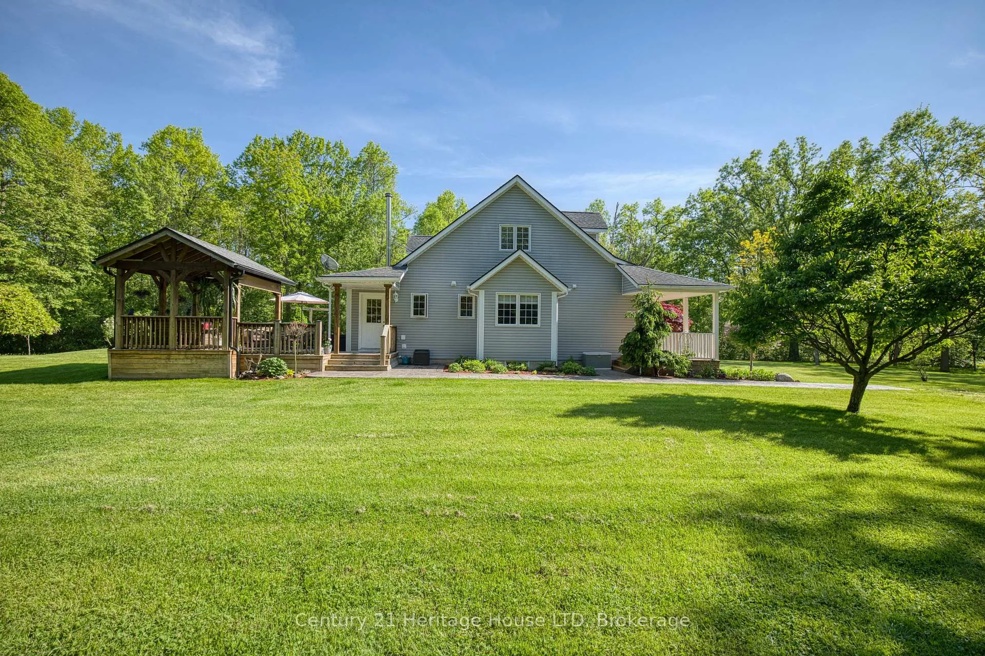 Photo 10 of 2468 Sunset Drive, Fort Erie, Bowen — HOMEH