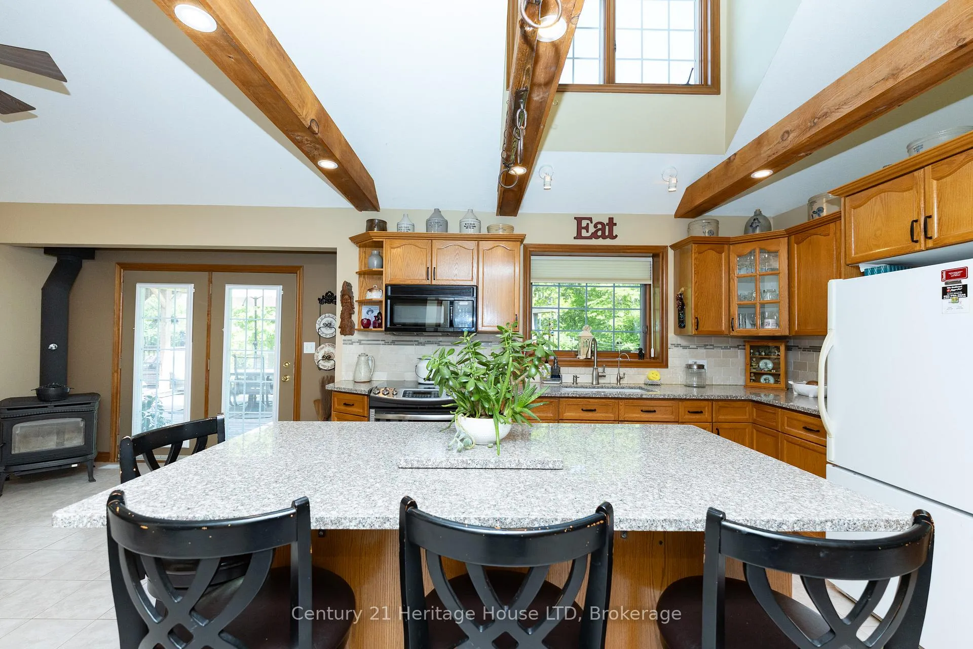 Photo 23 of 2468 Sunset Drive, Fort Erie, Bowen — HOMEH