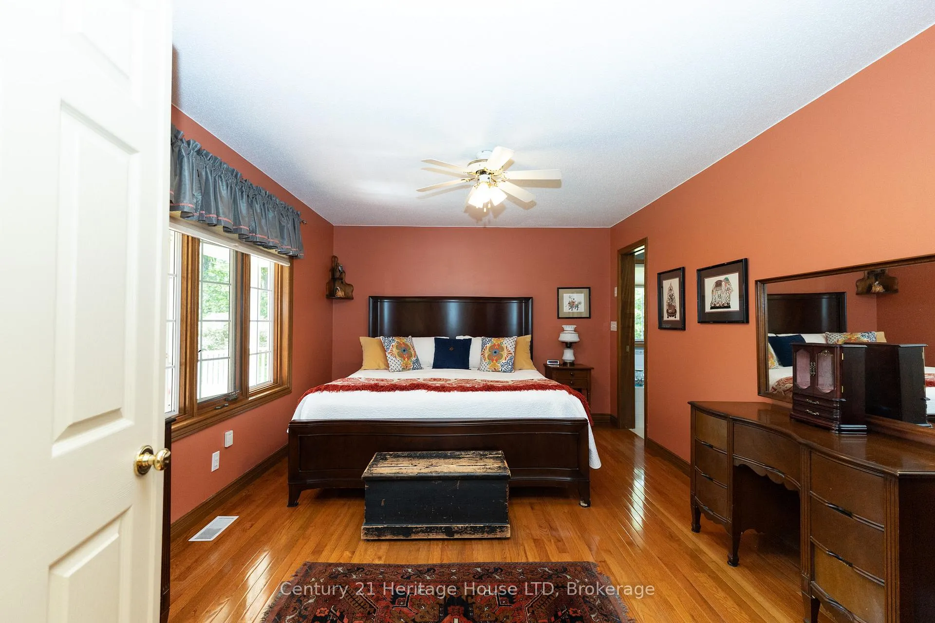 Photo 26 of 2468 Sunset Drive, Fort Erie, Bowen — HOMEH