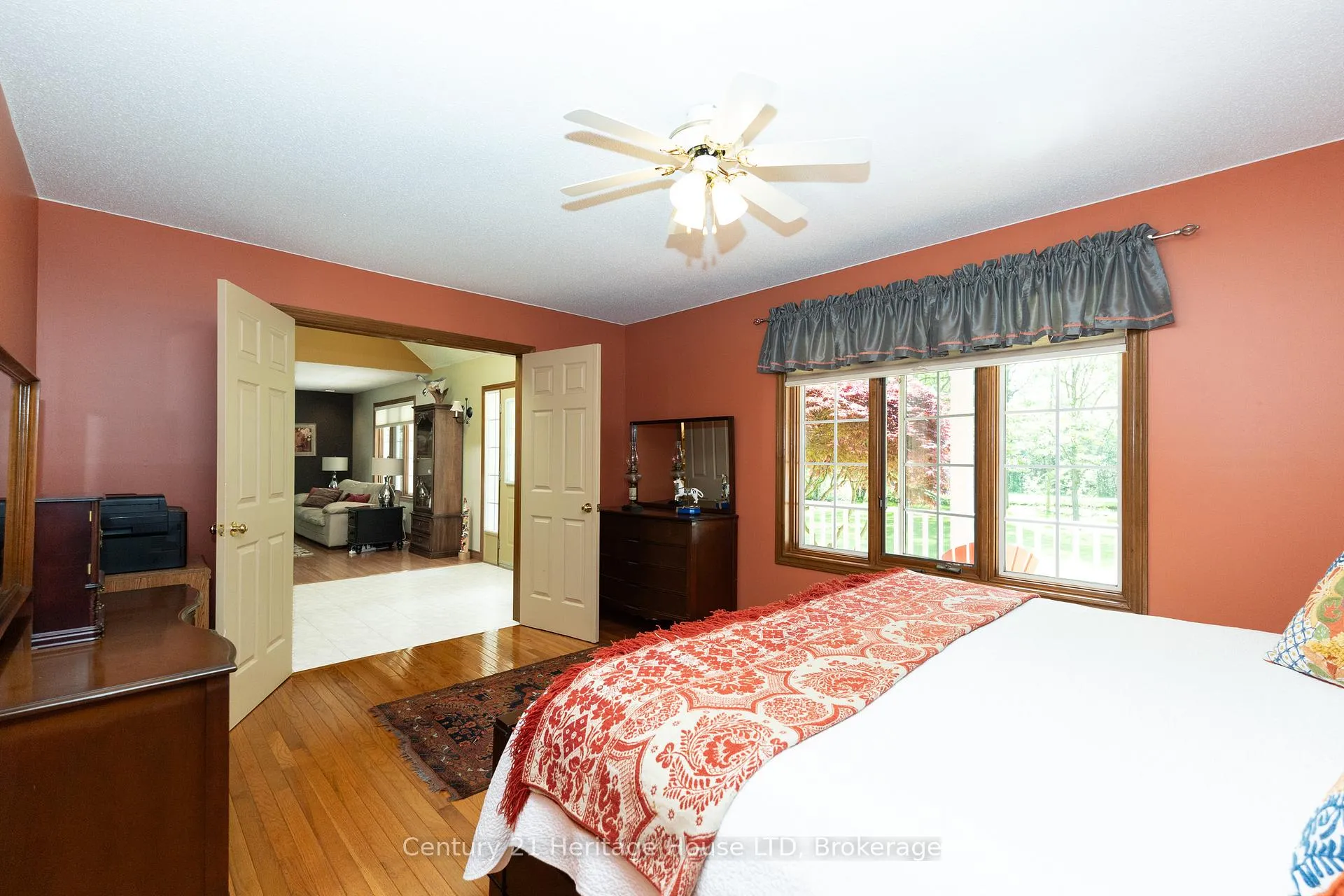 Photo 27 of 2468 Sunset Drive, Fort Erie, Bowen — HOMEH