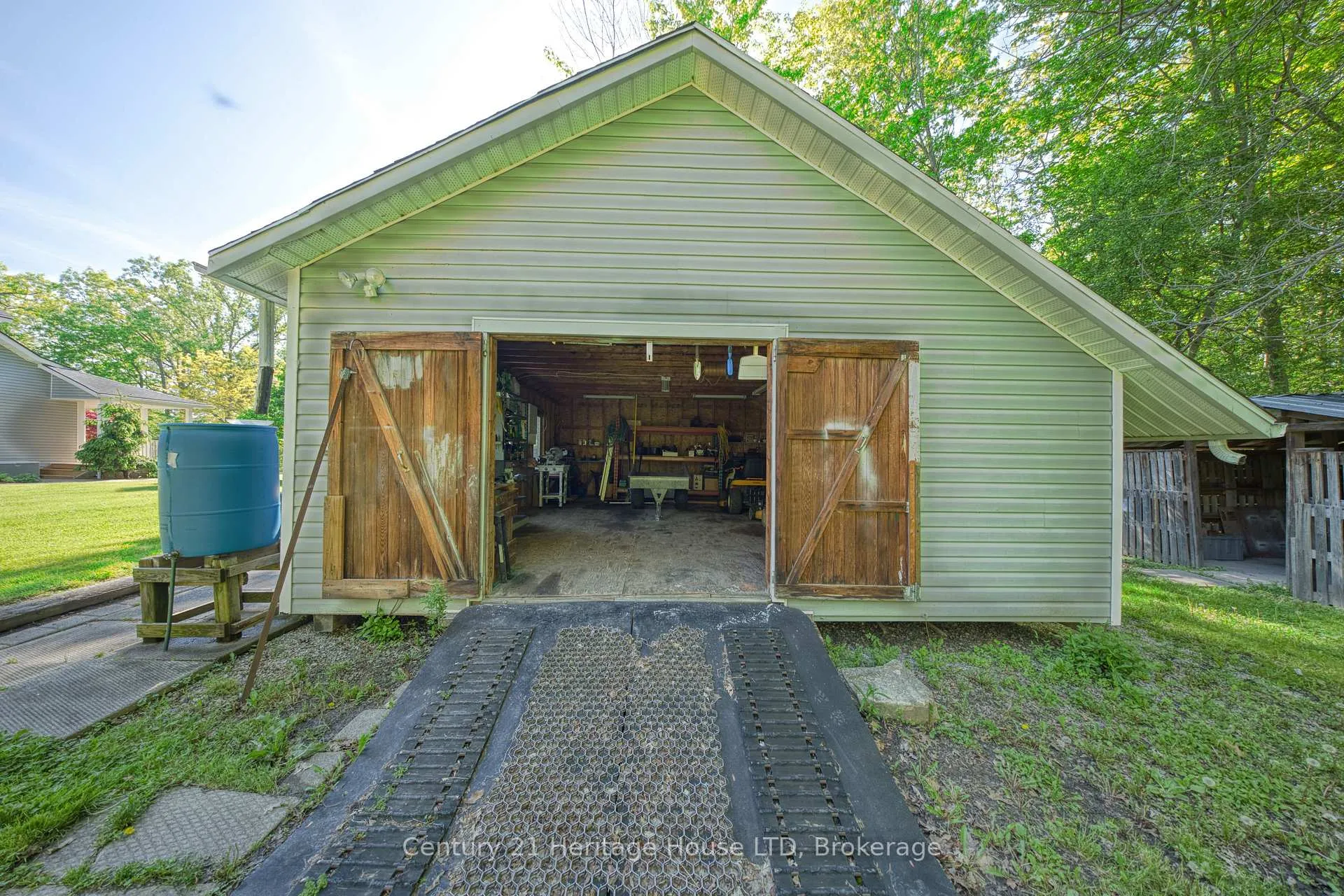 Photo 53 of 2468 Sunset Drive, Fort Erie, Bowen — HOMEH