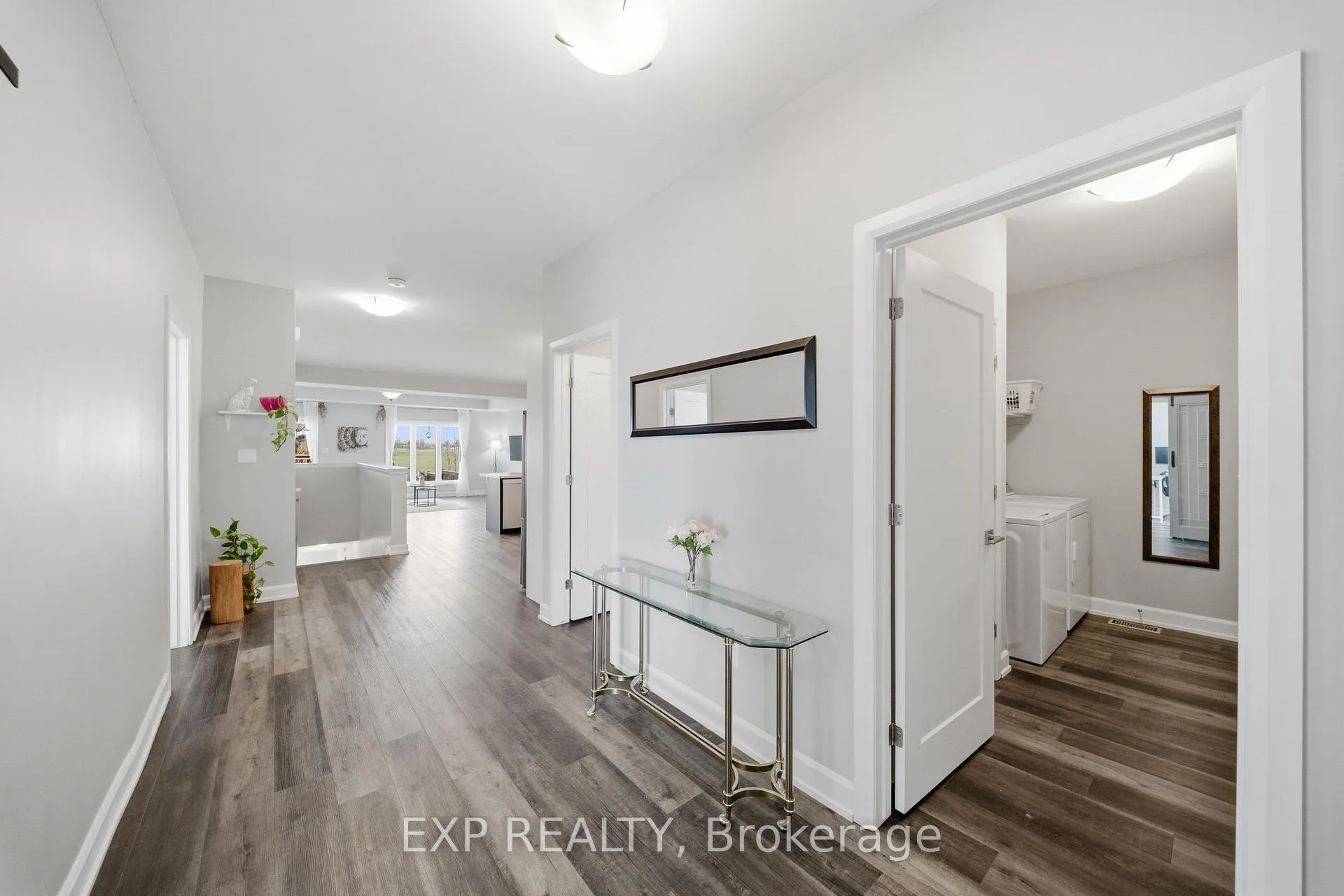 Photo 3 of 451 Lancaster Lane, North Dundas, Winchester — HOMEH
