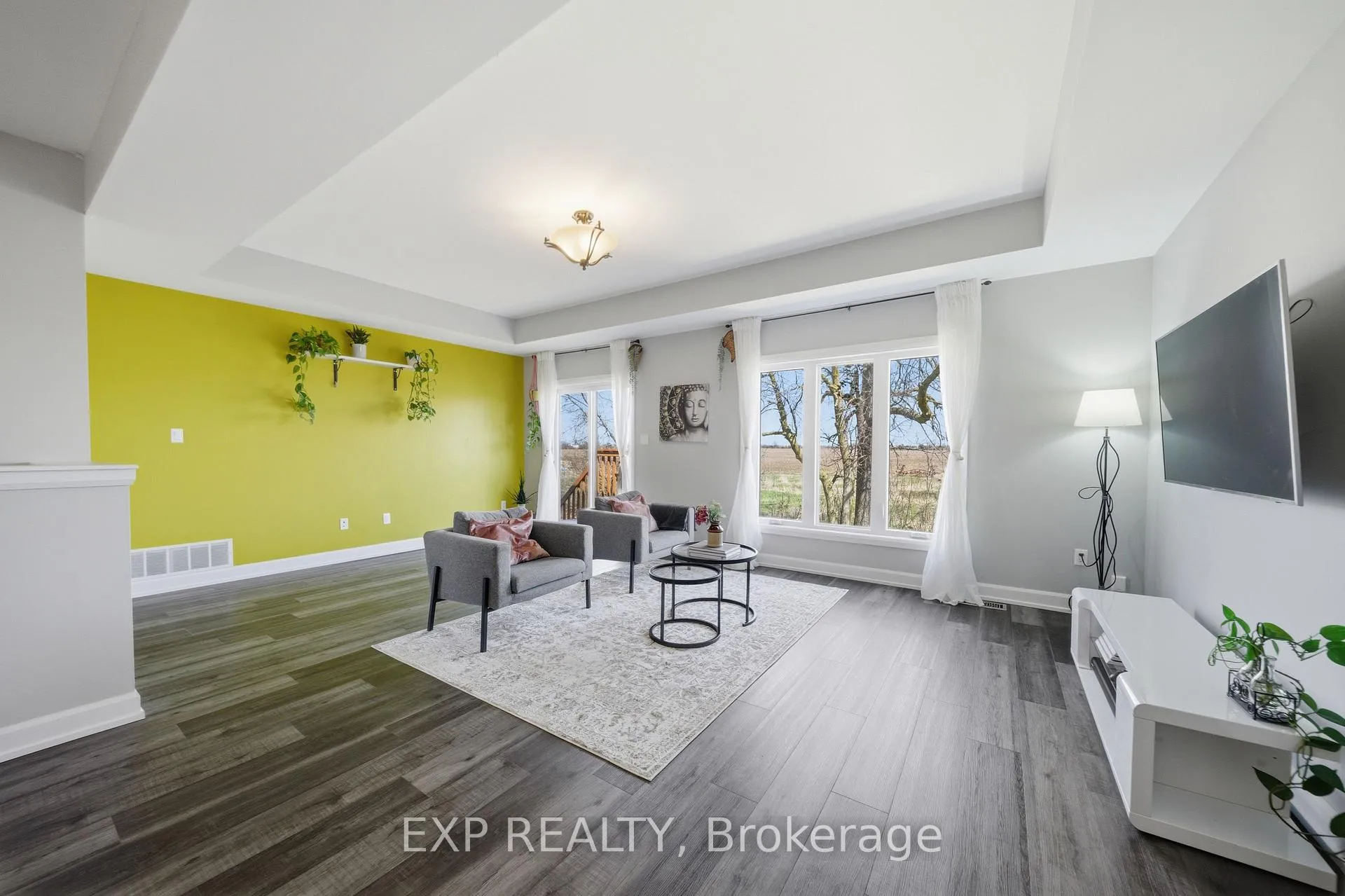 Photo 9 of 451 Lancaster Lane, North Dundas, Winchester — HOMEH