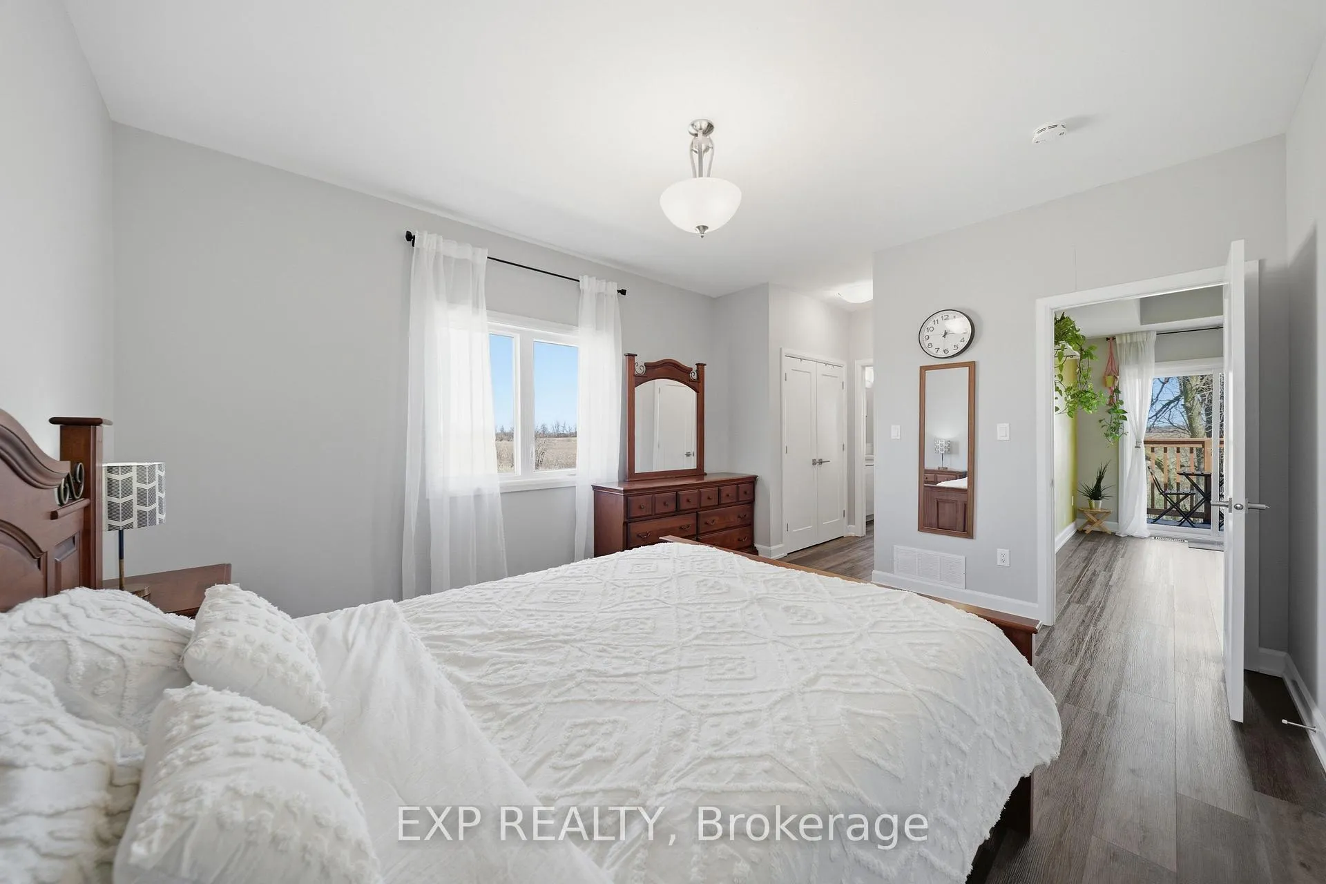Photo 14 of 451 Lancaster Lane, North Dundas, Winchester — HOMEH