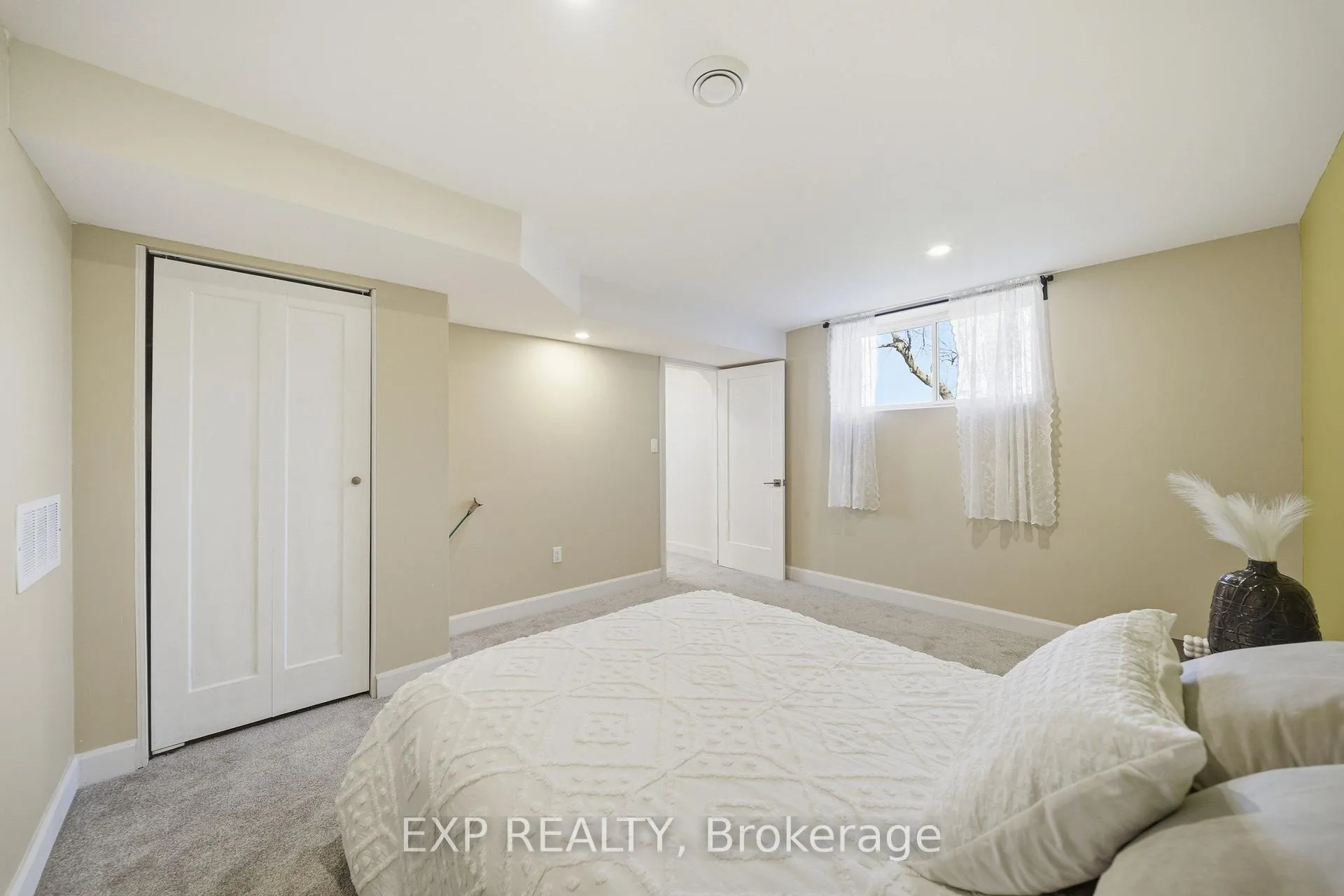 Photo 26 of 451 Lancaster Lane, North Dundas, Winchester — HOMEH