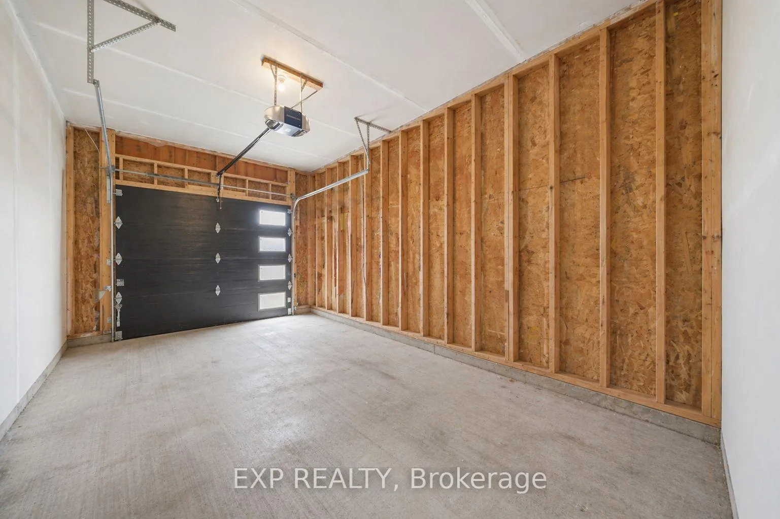 Photo 30 of 451 Lancaster Lane, North Dundas, Winchester — HOMEH
