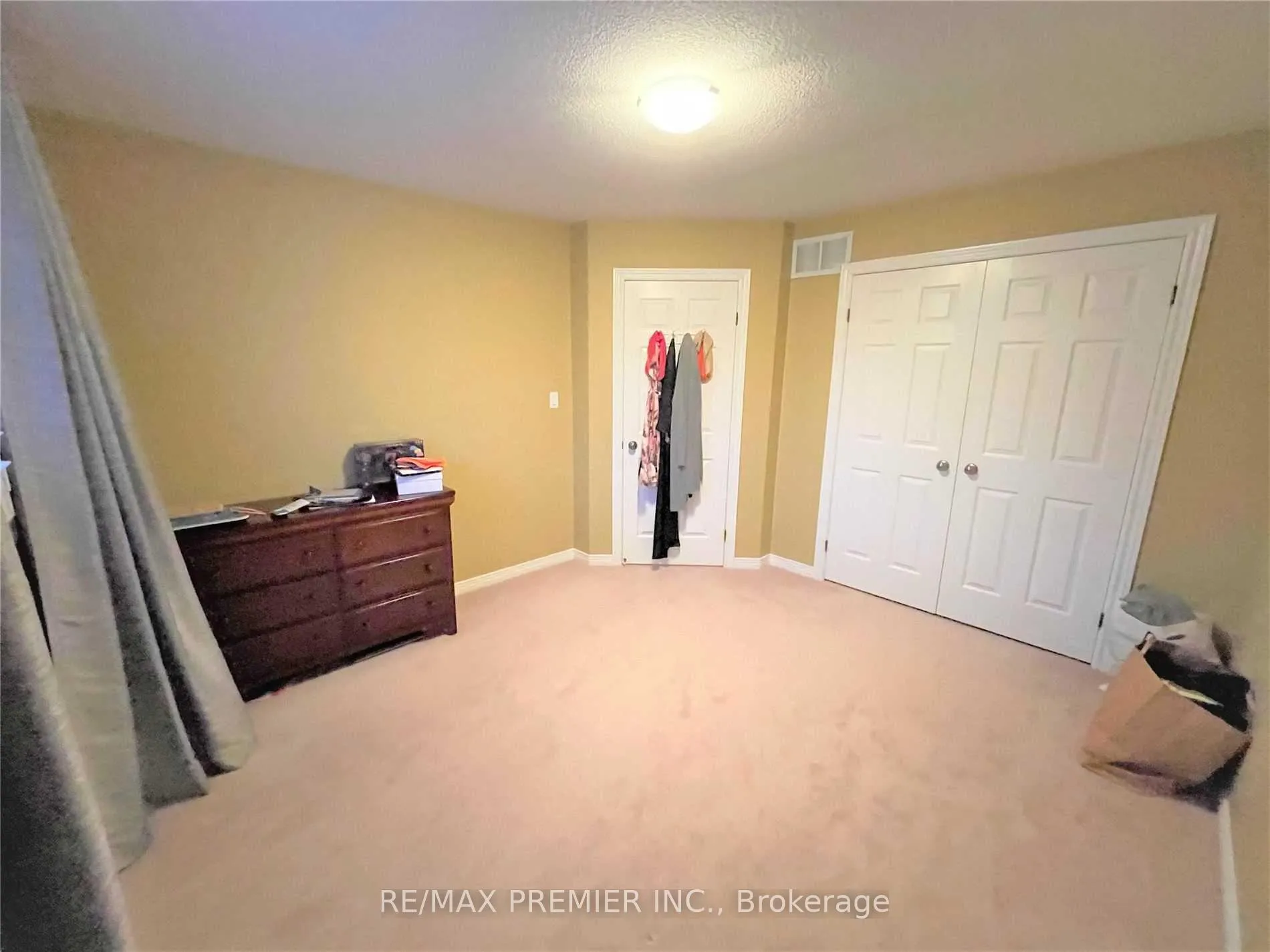 Photo 20 of 88 Sundance Crescent, Hamilton, Stoney Creek — HOMEH
