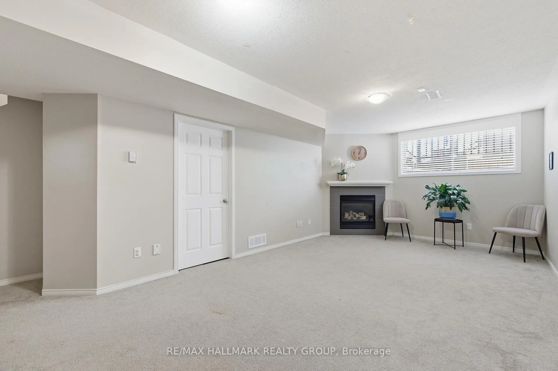 Photo 26 of 2208 Brockstone Crescent, Ottawa, Avalon East — HOMEH