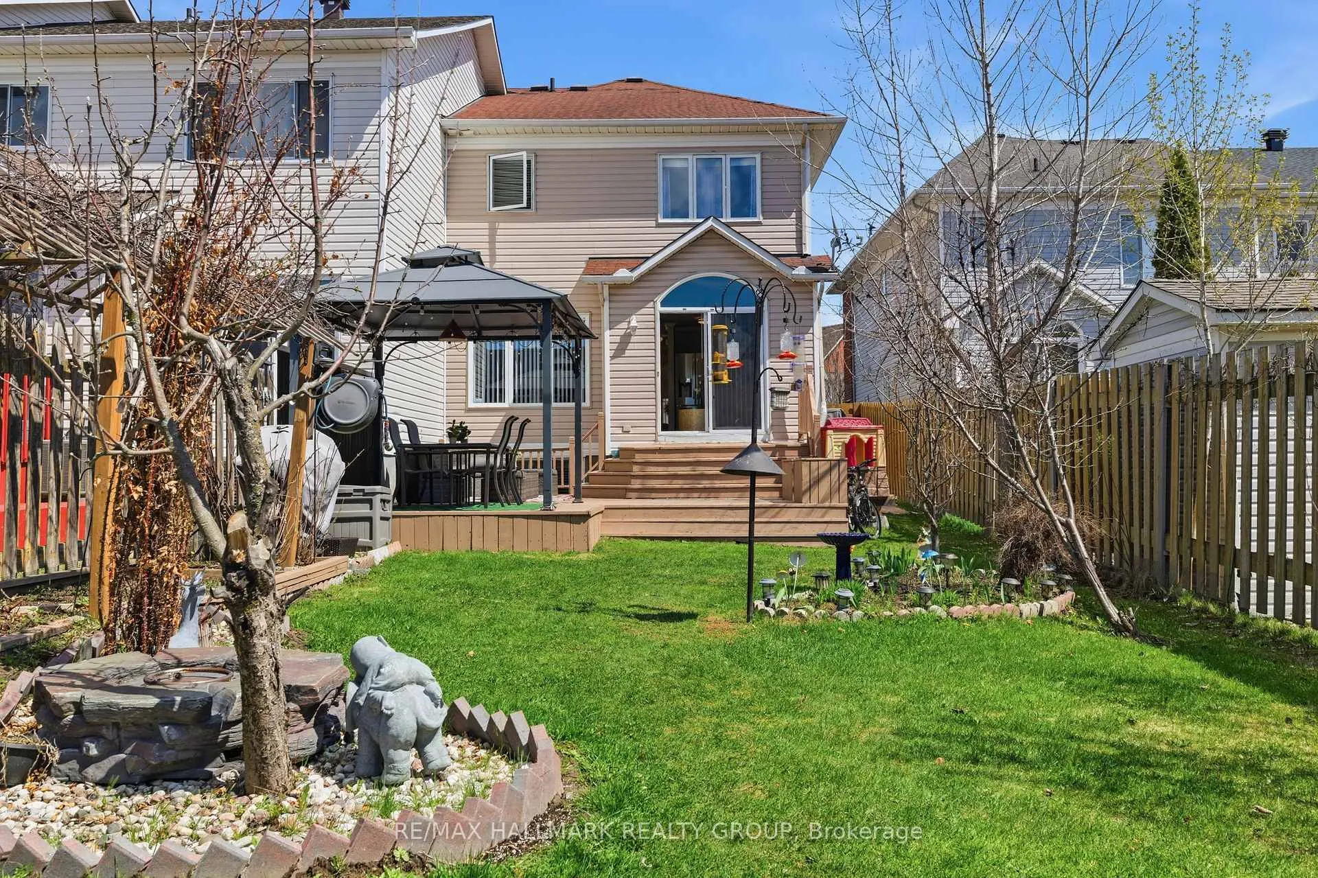 Photo 30 of 2208 Brockstone Crescent, Ottawa, Avalon East — HOMEH