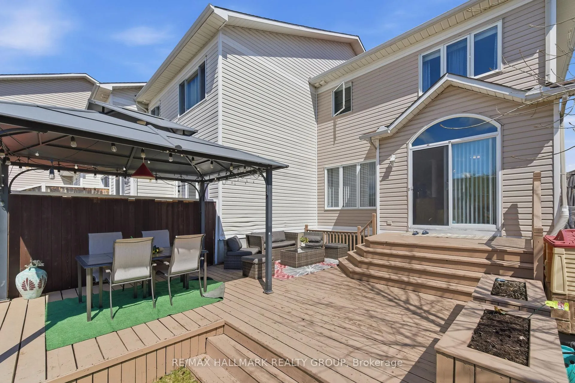 Photo 34 of 2208 Brockstone Crescent, Ottawa, Avalon East — HOMEH