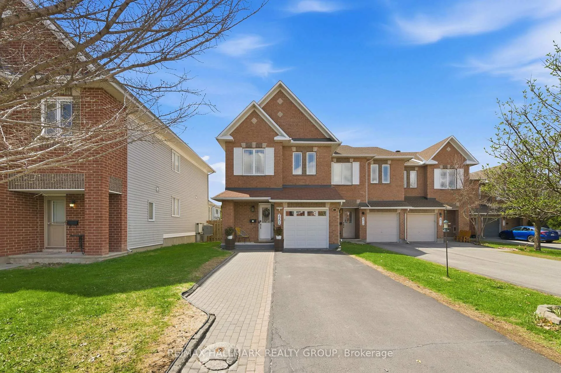 Photo 44 of 2208 Brockstone Crescent, Ottawa, Avalon East — HOMEH