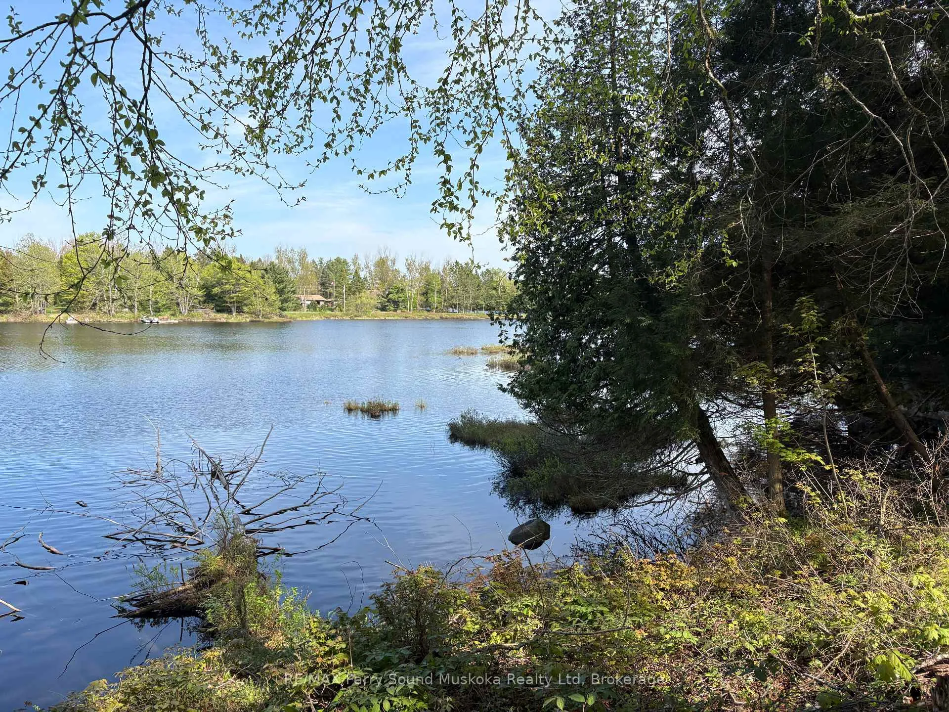 Photo 1 of 9 Sunnyshore Park Drive, McKellar — HOMEH