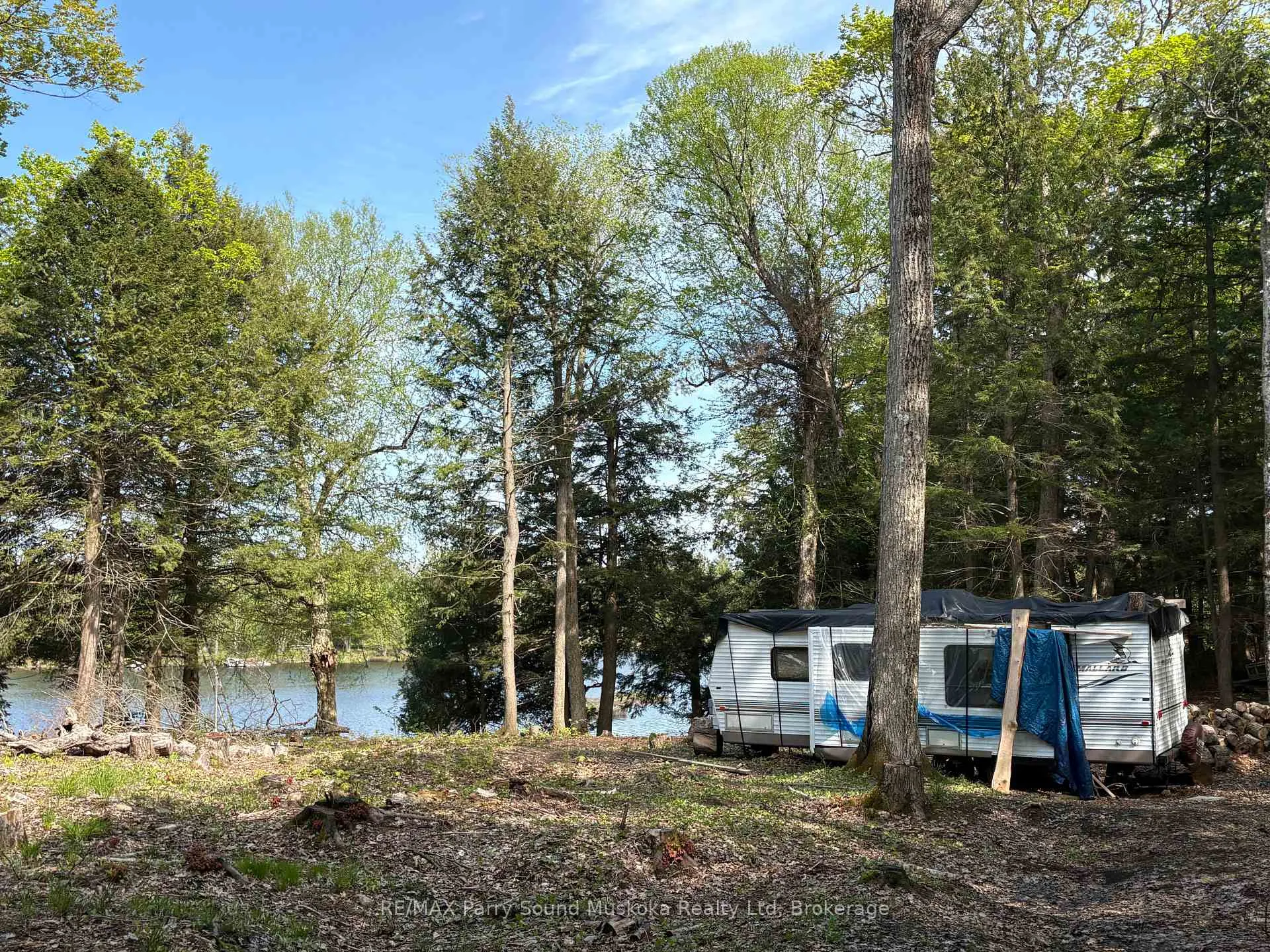 Photo 15 of 9 Sunnyshore Park Drive, McKellar — HOMEH
