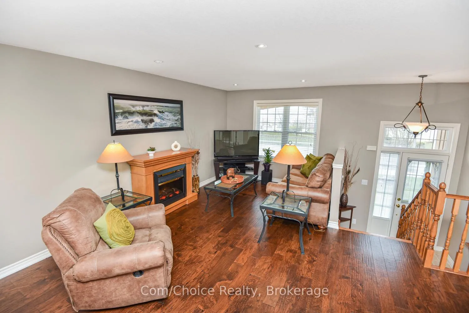 Photo 3 of 1060 Beach Boulevard, Hamilton, Hamilton Beach — HOMEH