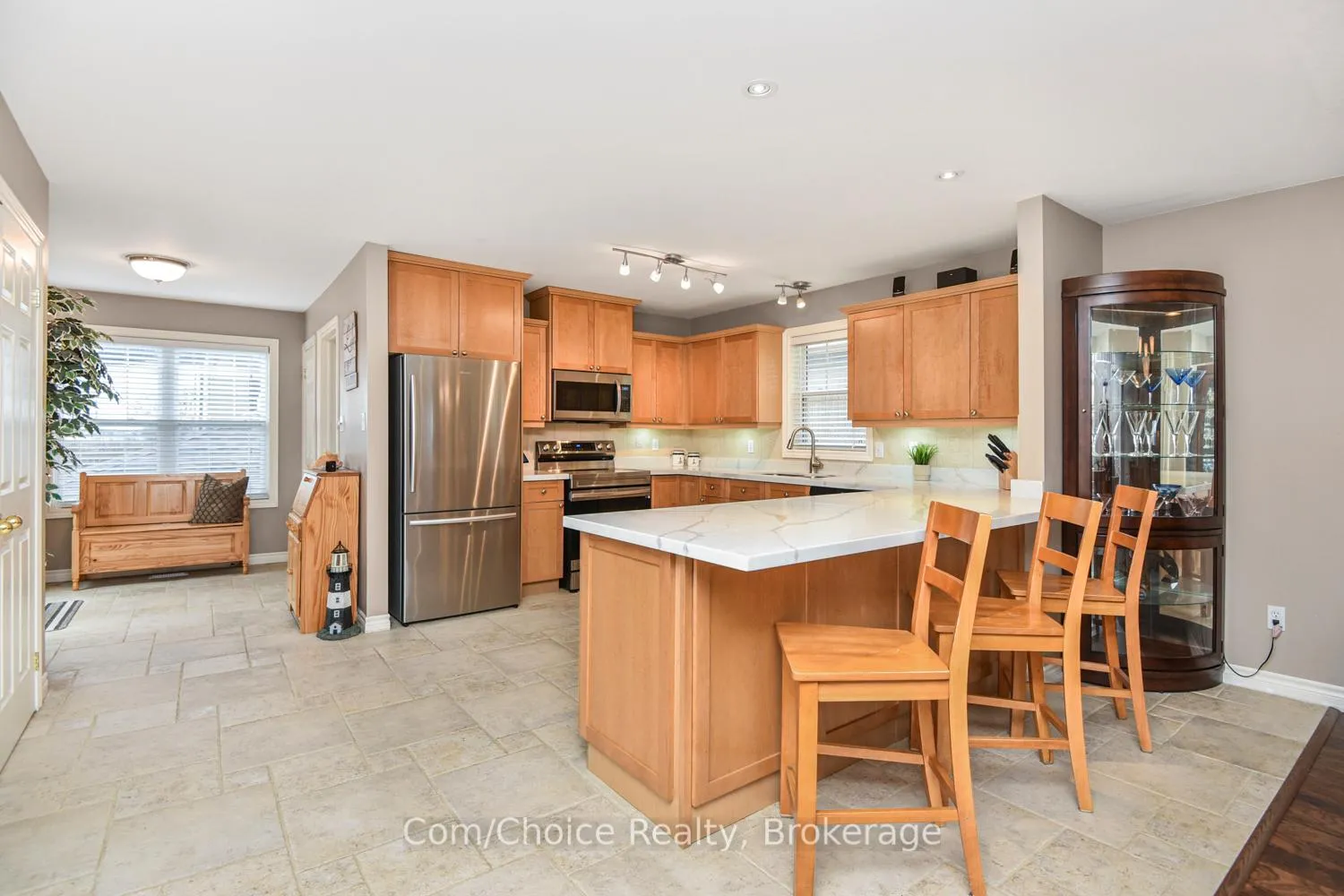 Photo 19 of 1060 Beach Boulevard, Hamilton, Hamilton Beach — HOMEH