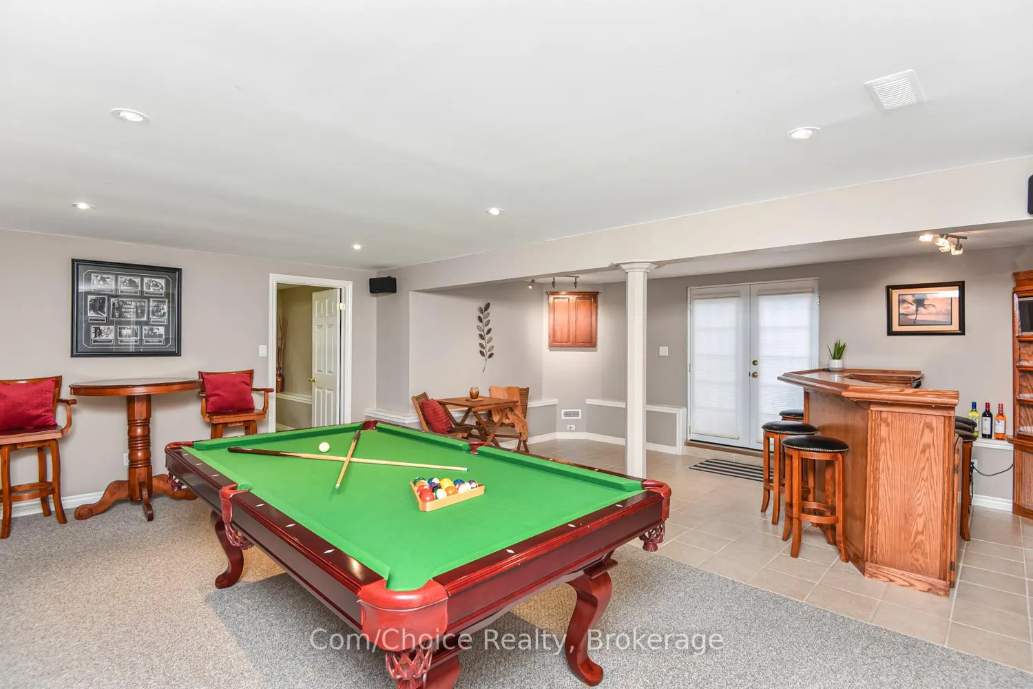 Photo 24 of 1060 Beach Boulevard, Hamilton, Hamilton Beach — HOMEH